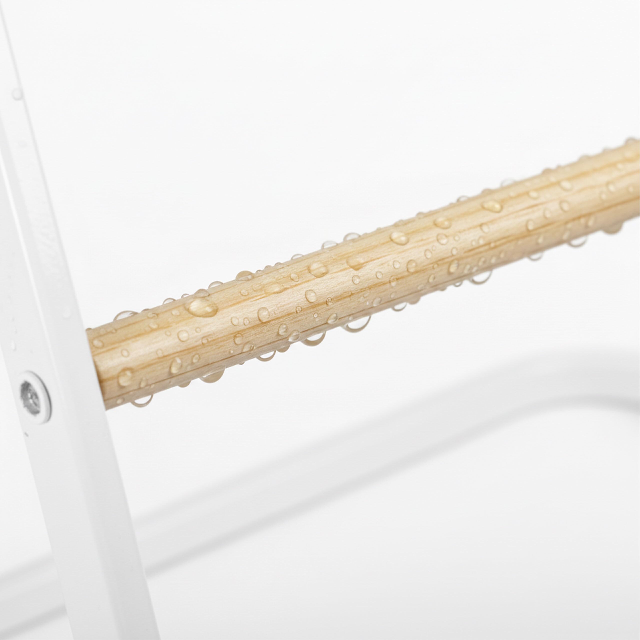 Porte-Serviettes Relaxdays sur Pied, 3 barreaux, pour Serviettes & vêtements, H x L x P : 86 x 58 x 30 cm, Fer, Blanc
