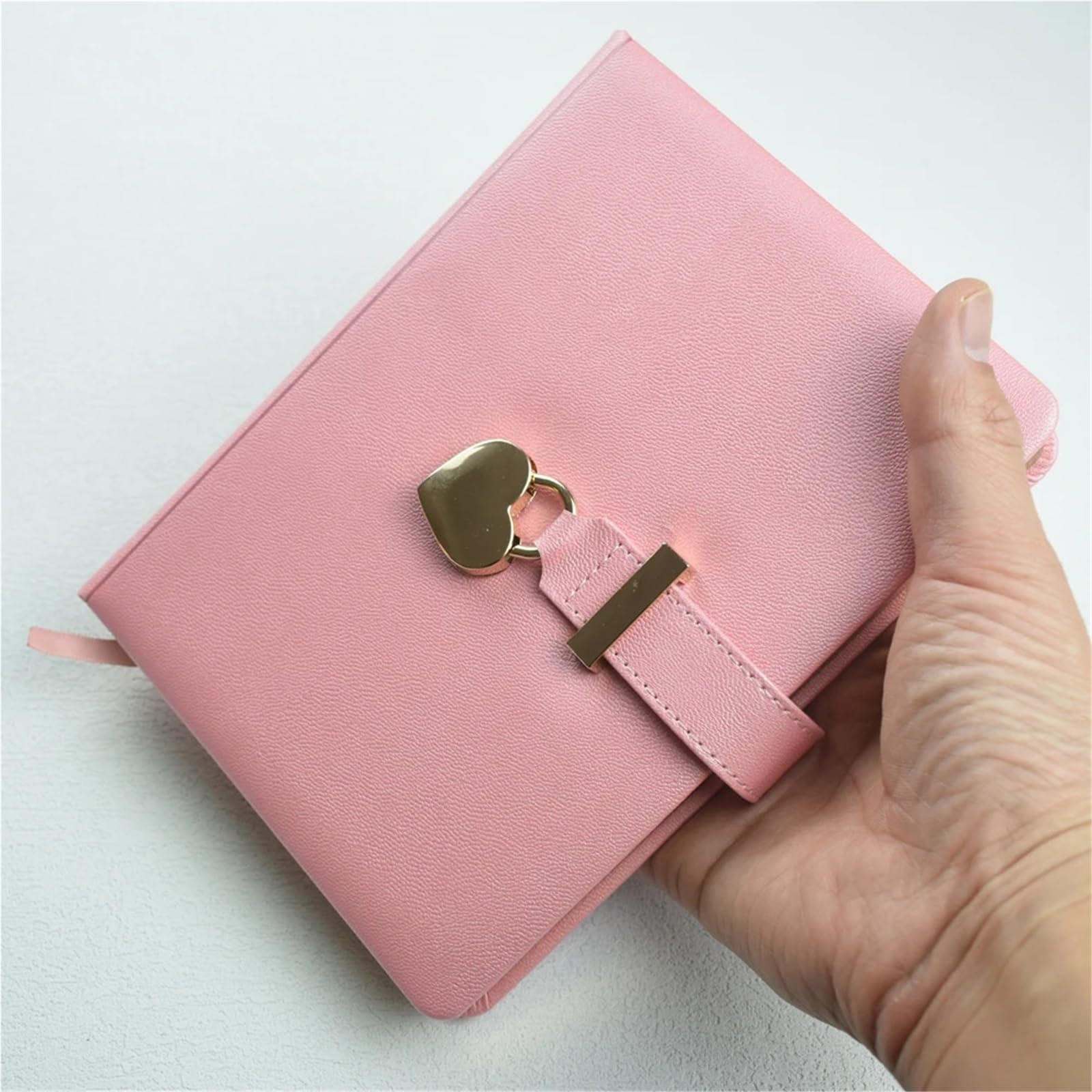 Tagebuch Mit Schloss Rosa Notizbuch mit Schloss und Schlüssel, PU-Ledereinband, 120 linierte Seiten, süßes Reisetagebuch for Schul- Bürobedarf