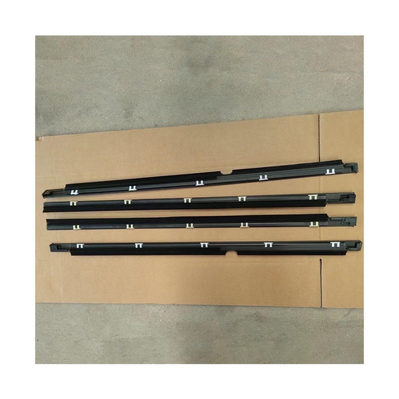 Kokoglgbtd One Color 4Pcs For Mitsubishi For Pajero 2Th 1989-1999 Outer Glass Moulding Trim Sealing Belt Window Weatherstrip