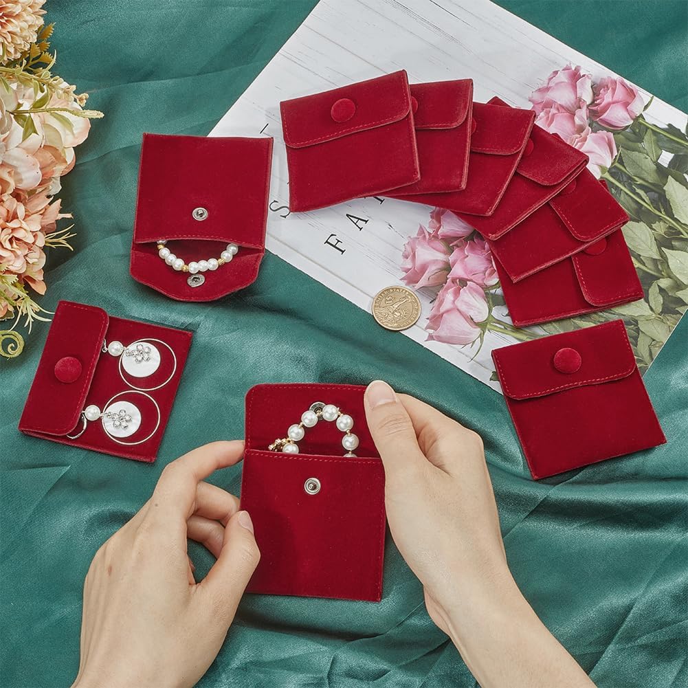 Beebeecraft 10Pcs Velvet Jewelry Pouches Dark Red Square Gift Jewelry Wrap Bags with Snap Fastener for Jewelry Storage and Gifts on Valentine's Day Mother's Day Halloween Christmas