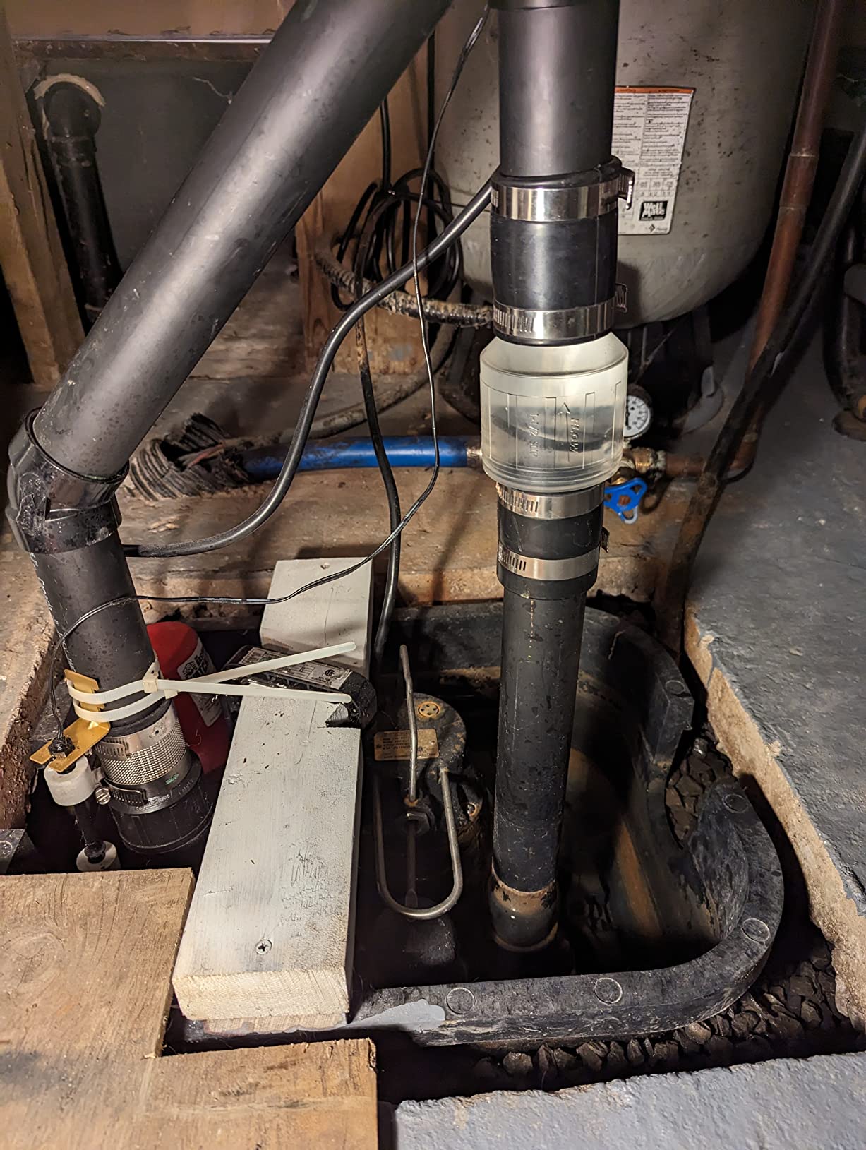 PumpSpy Silent Check Valve 11/2" with BunaN Couplings, Model CV150