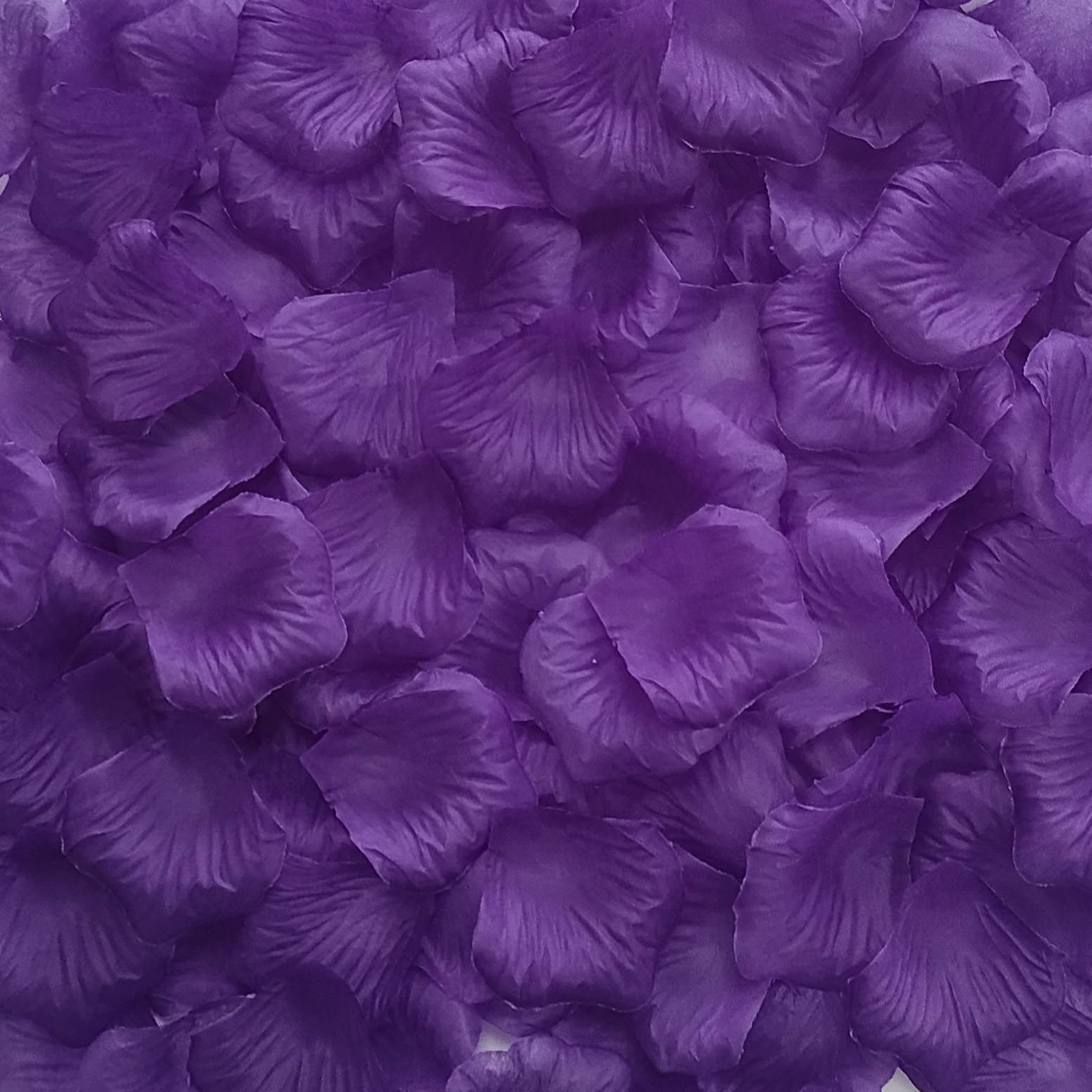 1500 PCS Separated Artificial Purple Rose Petals for Romantic Night for her Set,Faux Purple Flower Petals for Flower Girl Weddings Valentine Day Party Romantic Decoration(Ready-to-use)