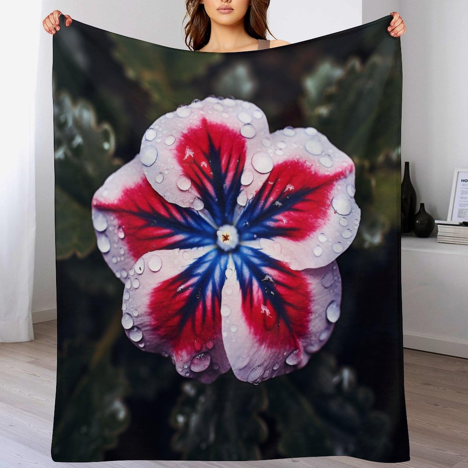 Couverture polaire confortable pour moments cocooning sur le canapé