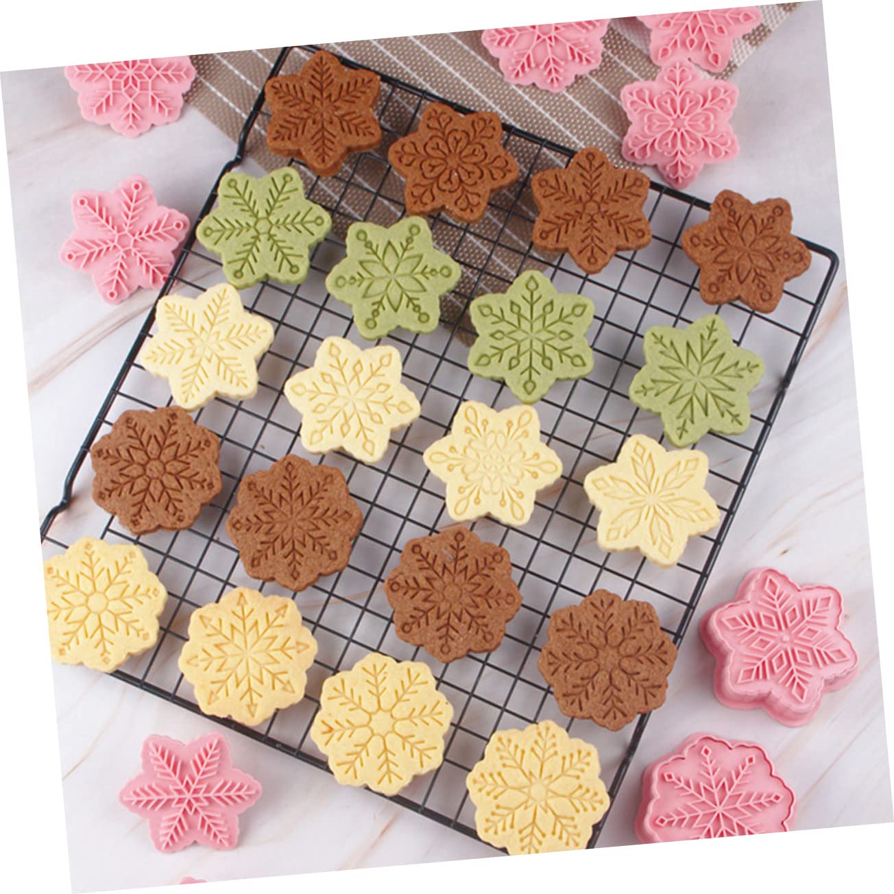 Cabilock 4 Set Stampino Fiocco di Neve Accessori Cucina Natalizi Stampini Biscotti Natale Biscotto di Natale Premere Digitare Cookie Stampa Stampo da Muffa Dolce Pp 18 Pezzi * 4