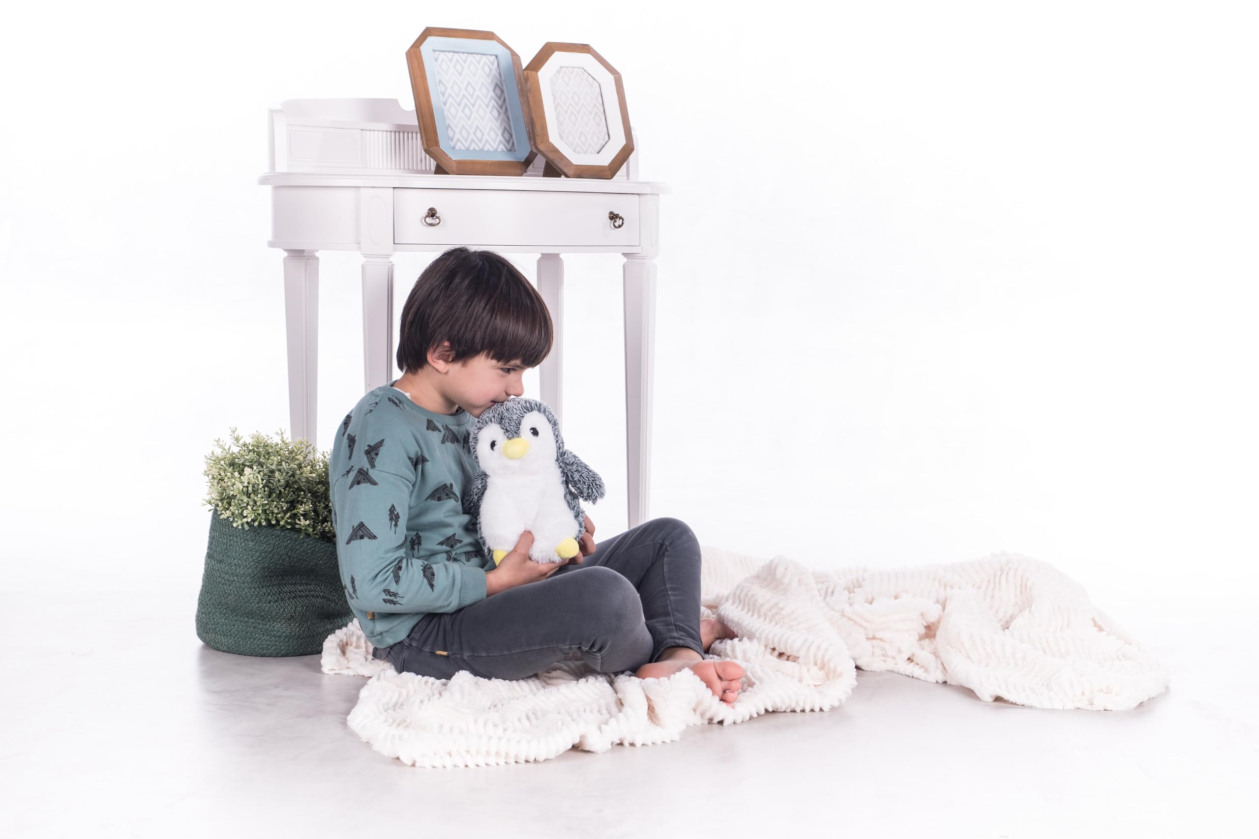 Bouillotte Micro-Ondes en Peluche Pingouin (23 cm) | Doux et Chaud, Doudou Éléphant à Câliner avec Sachet de Graines Amovible pour un Moment de Bien-Être