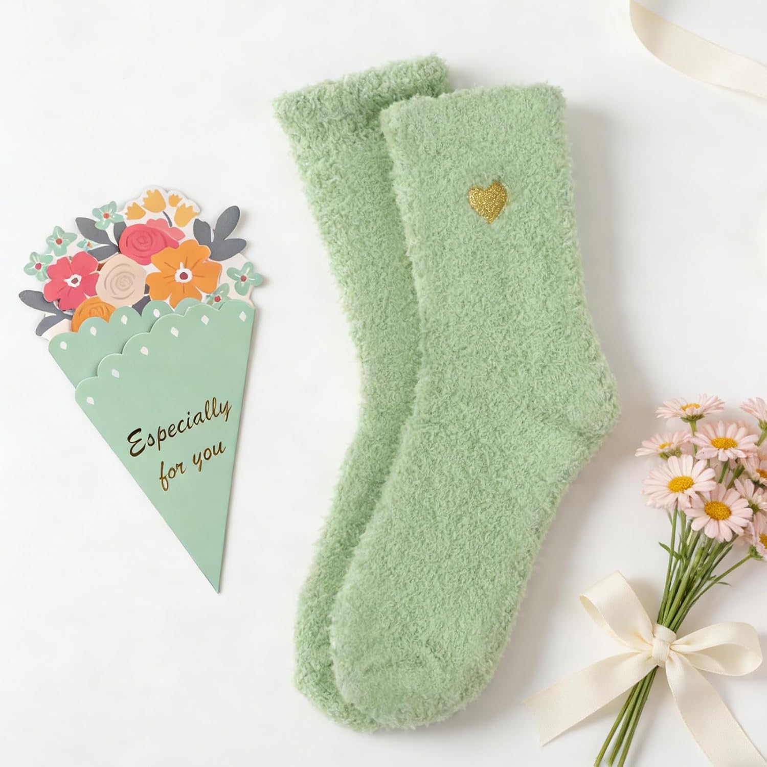 Birthday Gifts for Women, Teen Girls, Her, Unique Happy Birthday Gift Baskets for Best Friend Sister Daughter, Women Christmas Gifts Box for Girls Wife Girlfriends, 14pcs Cute Daisy Gift Set(Green) - Image 6