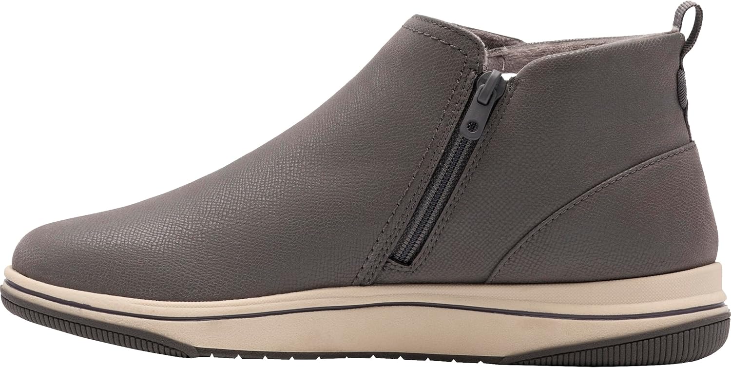 Clarks Women's Breeze Derby