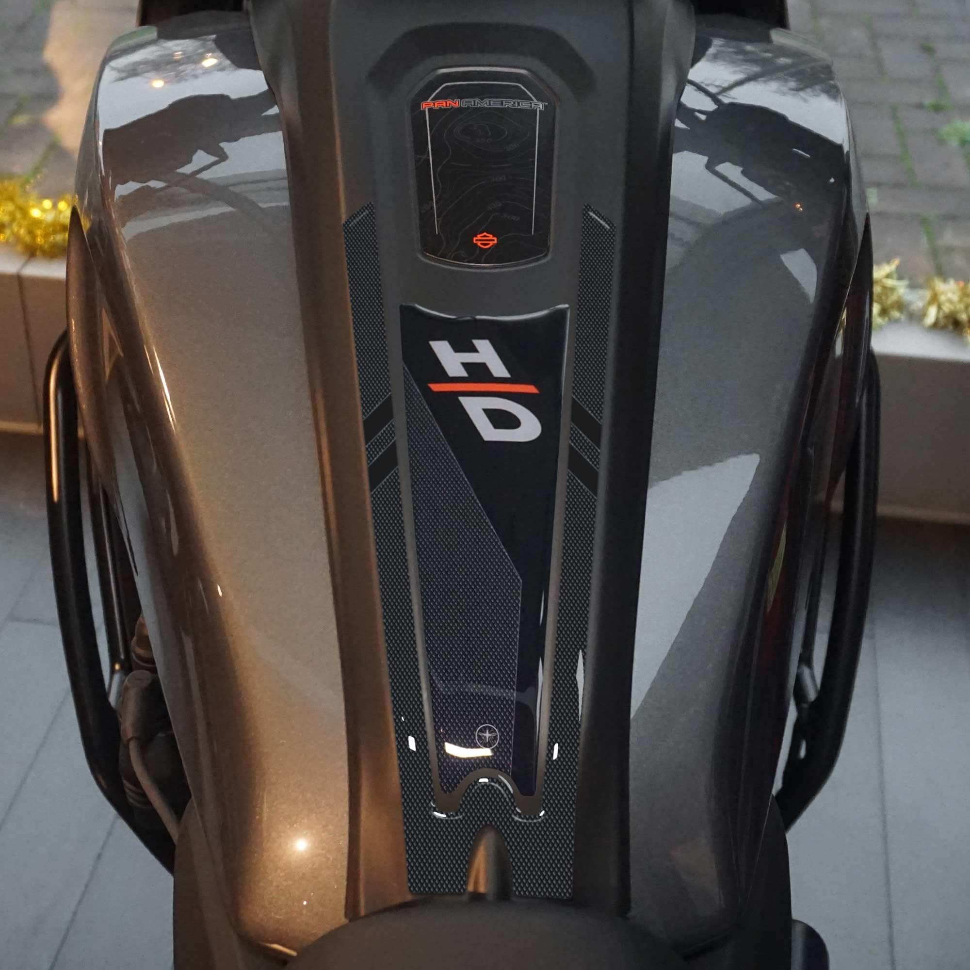 3D Sticker Motorcycle Fuel Tank Pad Protection and Decoration in Resin compatible with Harley Davidson Pan America