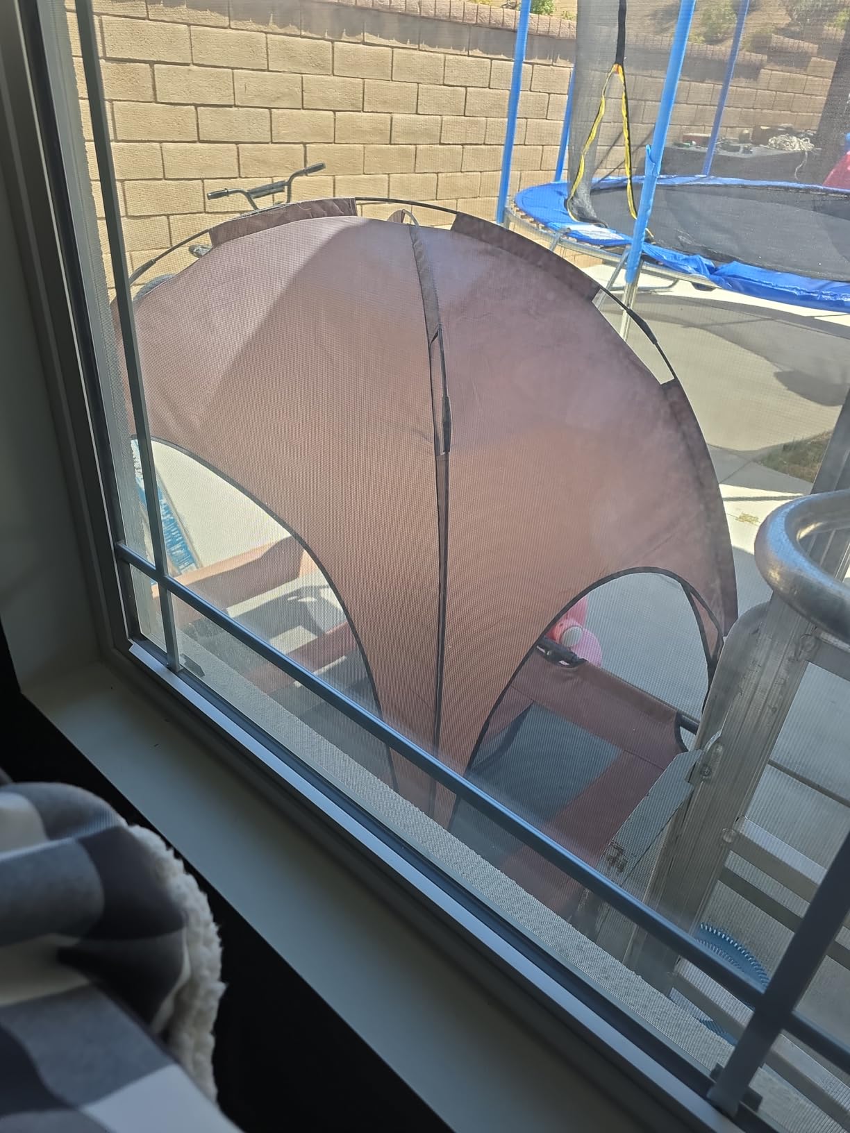 PupHut Outdoor Raised Dog Bed – XL Size Lounger with Shade Canopy