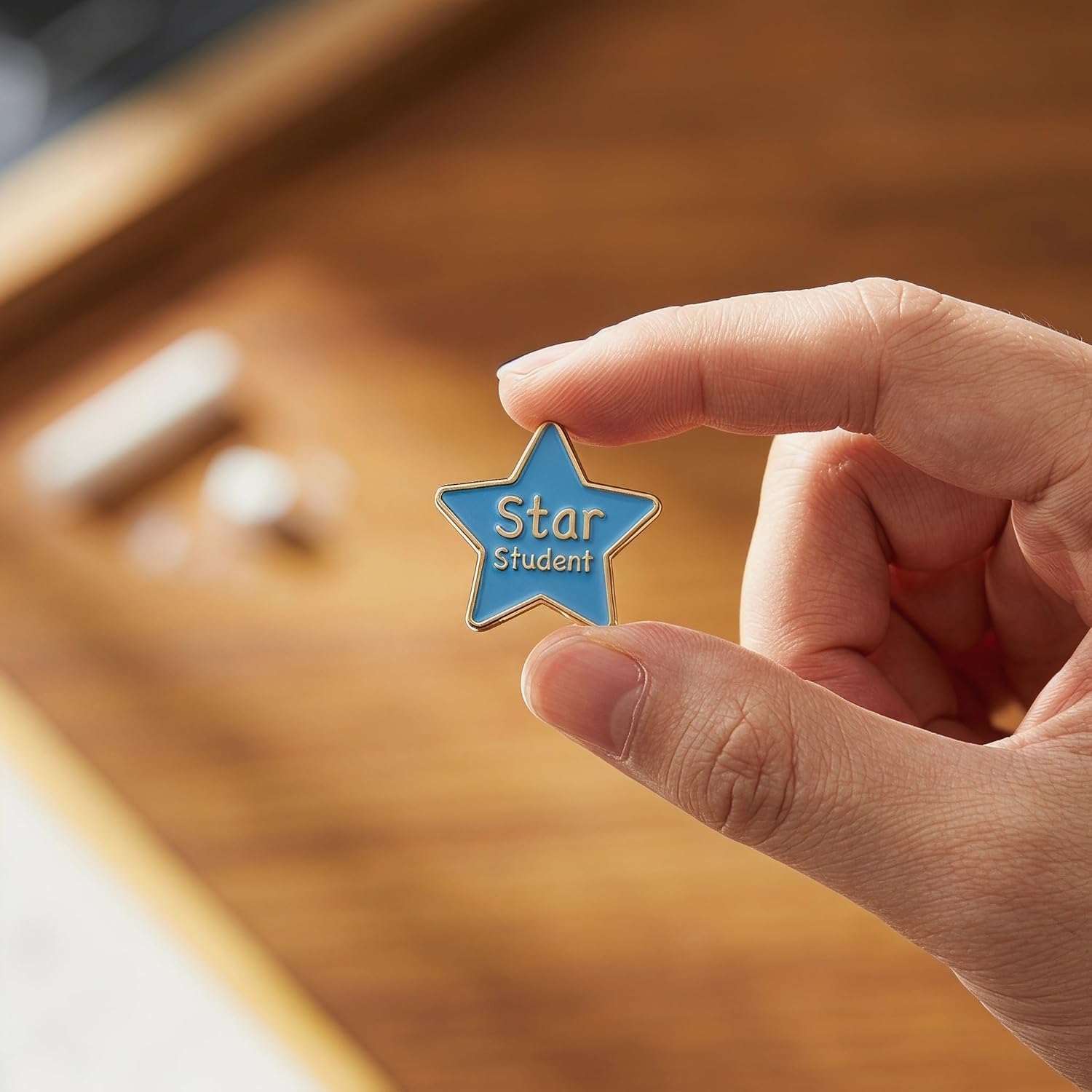 Operitacx 10pcs Appreciation Button Pins - Star Student Positive Badge - Cute Brooch Pins for Backpack - Motivational Inspirational Reward Badge for School