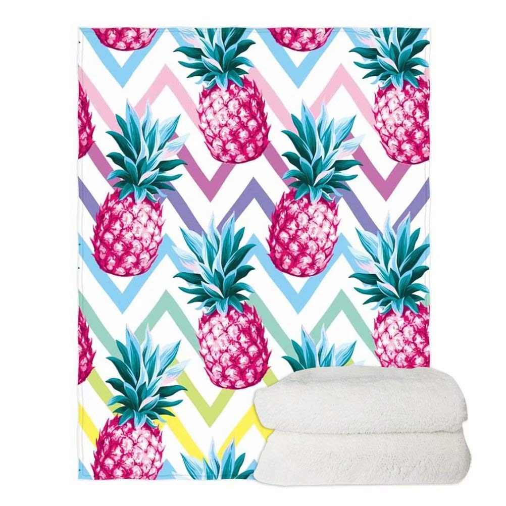 chaqlin Pink Pineapple Design Throw Blankets for Kids Children Office Sofa Chair Bedding Couch Sofa And Pet Blankets Womens Ladies Outdoor Travel Camping Flannel Blankets-140x180 cm