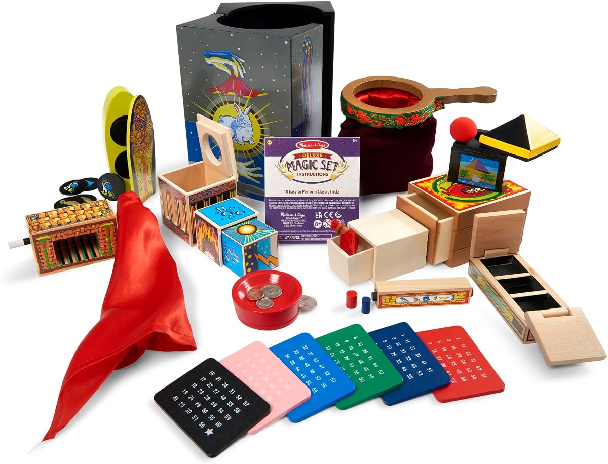 Juego de magia de madera maciza Melissa & Doug Deluxe con 10 trucos clásicos, juego de magia de accesorios para magos para niños mayores de 8años