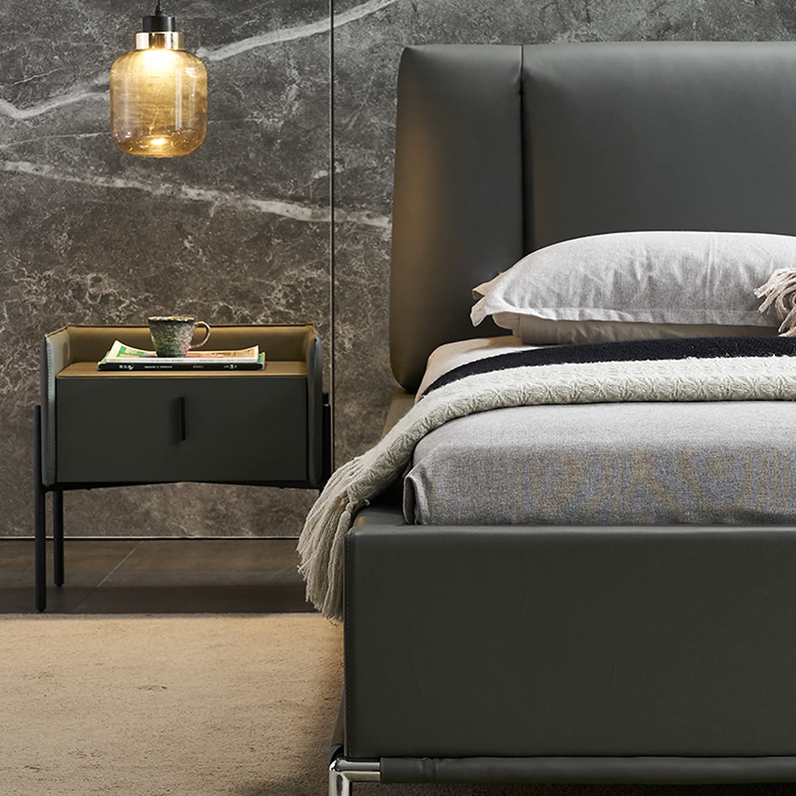 Table de chevet de chambre grise avec tiroir de rangement et table d'appoint