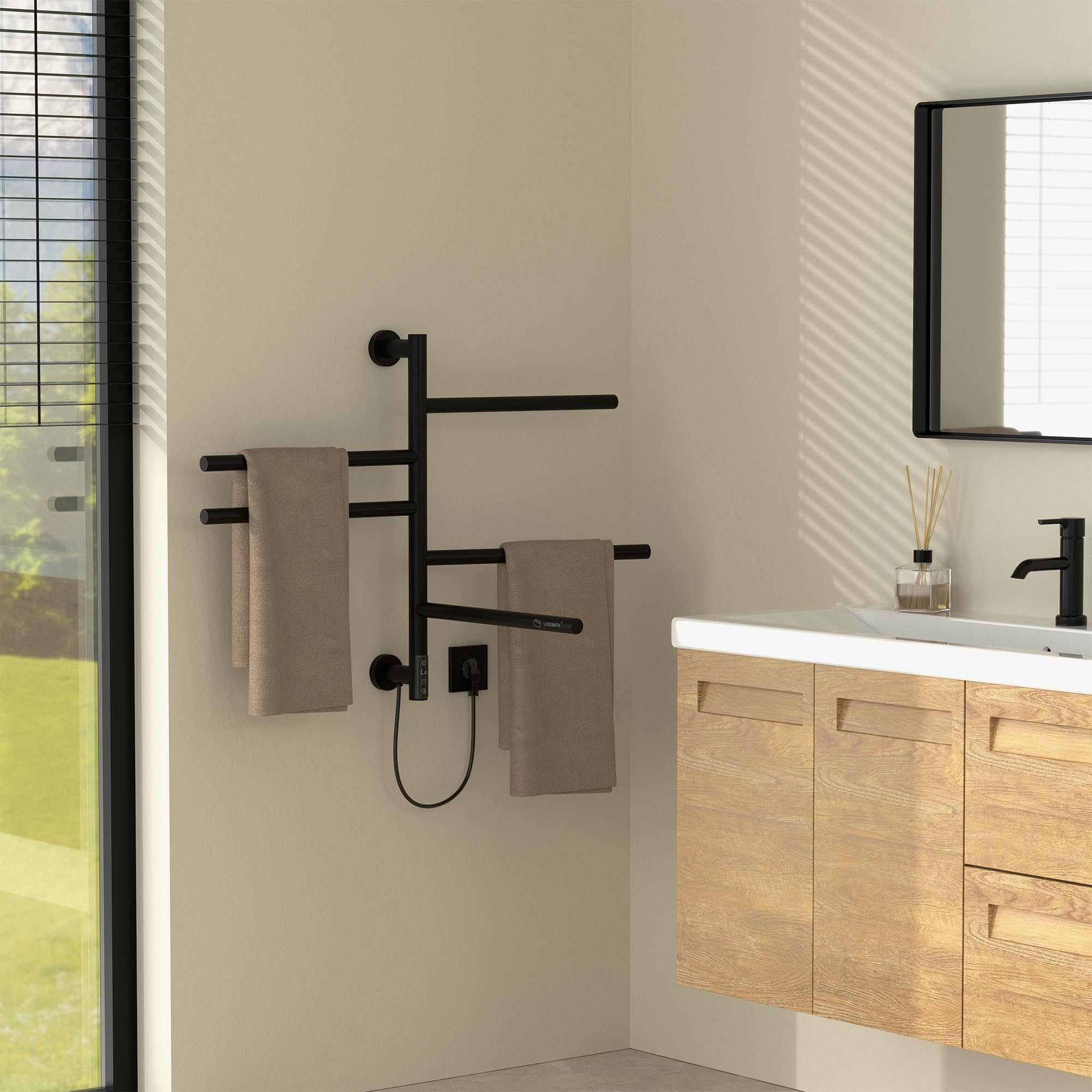 LuxeBath Scaldasalviette Elettrico con 5 Bracci Girevoli a 180°, Nero Opaco in Acciaio, 75W, Timer 0,5-9h e Display Touch Digitale, Radiatore da Bagno IPX4, 450x622 mm, Portasciugamani a Parete