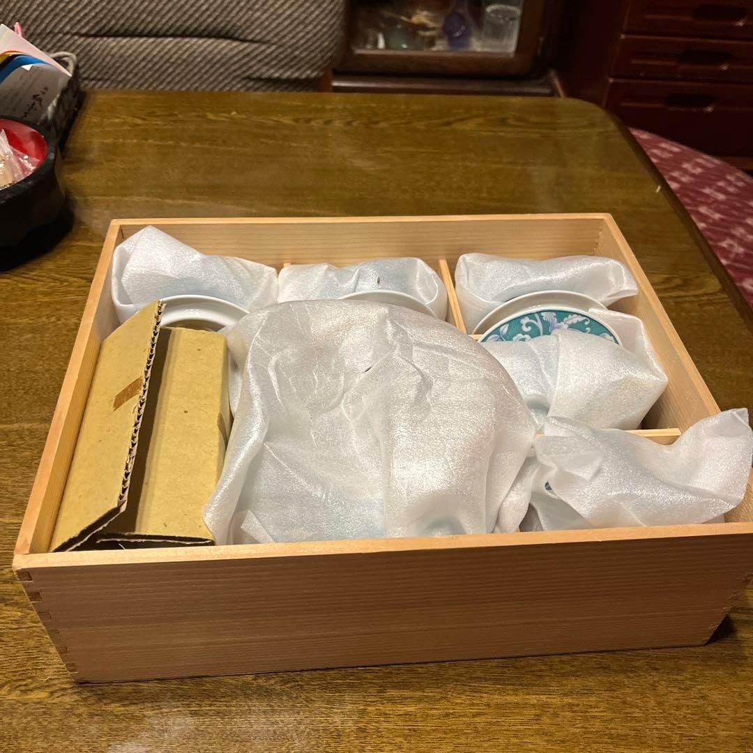 有田焼 弥右衛門 茶器揃 共箱付 急須 湯呑みセット 湯呑5客 色絵