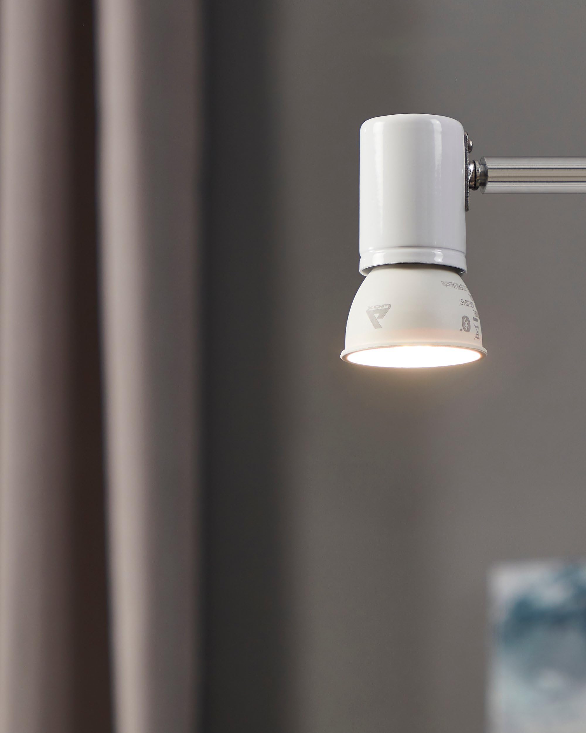 EGLO connect.z Smart Home żarówka LED GU10, ZigBee, sterowanie aplikacją i głosem, ściemnianie, regulacja barwy światła, 345 Lumenów, 5 W