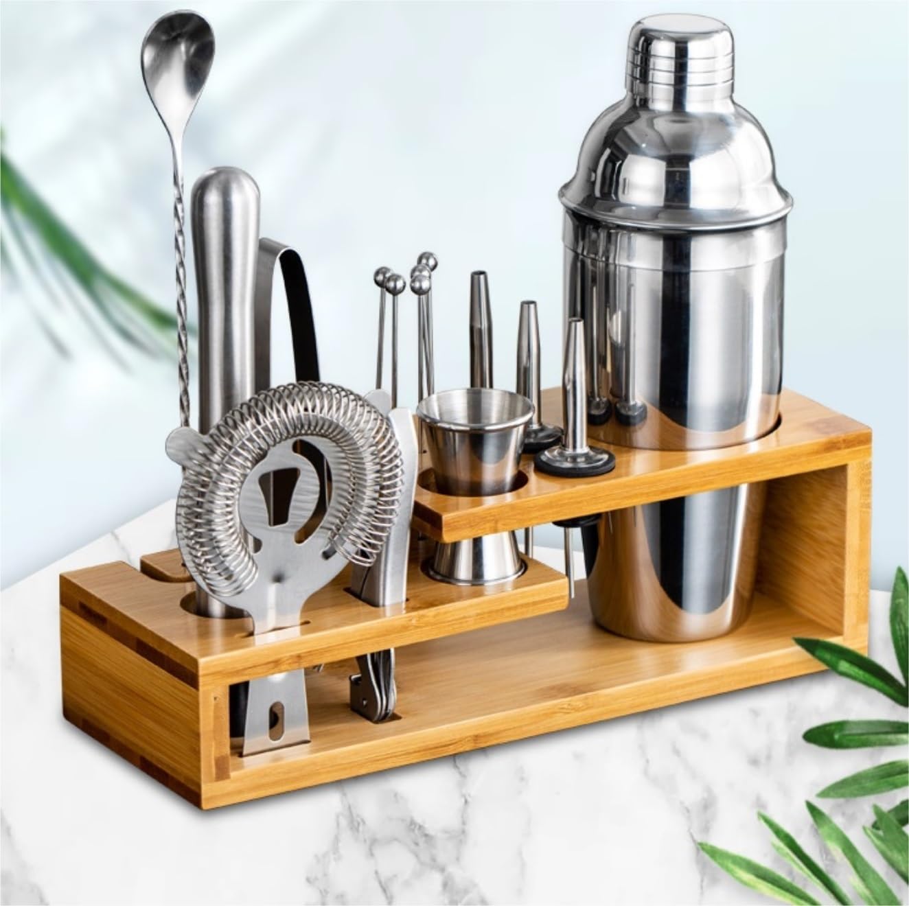 Ensemble de Cocktail Shaker à Cocktail Shaker Kit Ensemble De 16 Shakers À Cocktail en Acier Inoxydable avec Support en Bambou Élégant Shaker Cocktail Kit Shaker Cocktail Set(750ml)
