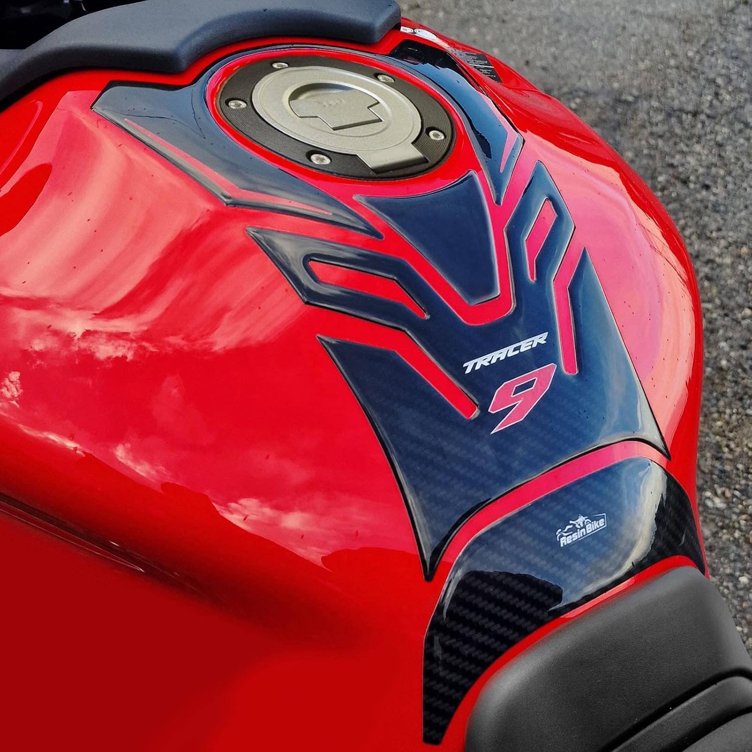 Resin Bike Motorcycle 3D Stickers Compatible with Yamaha Tracer 9 2021-2024. Tank Protector Protections from Impact and Scratches. Resin Stickers - Made in Italy