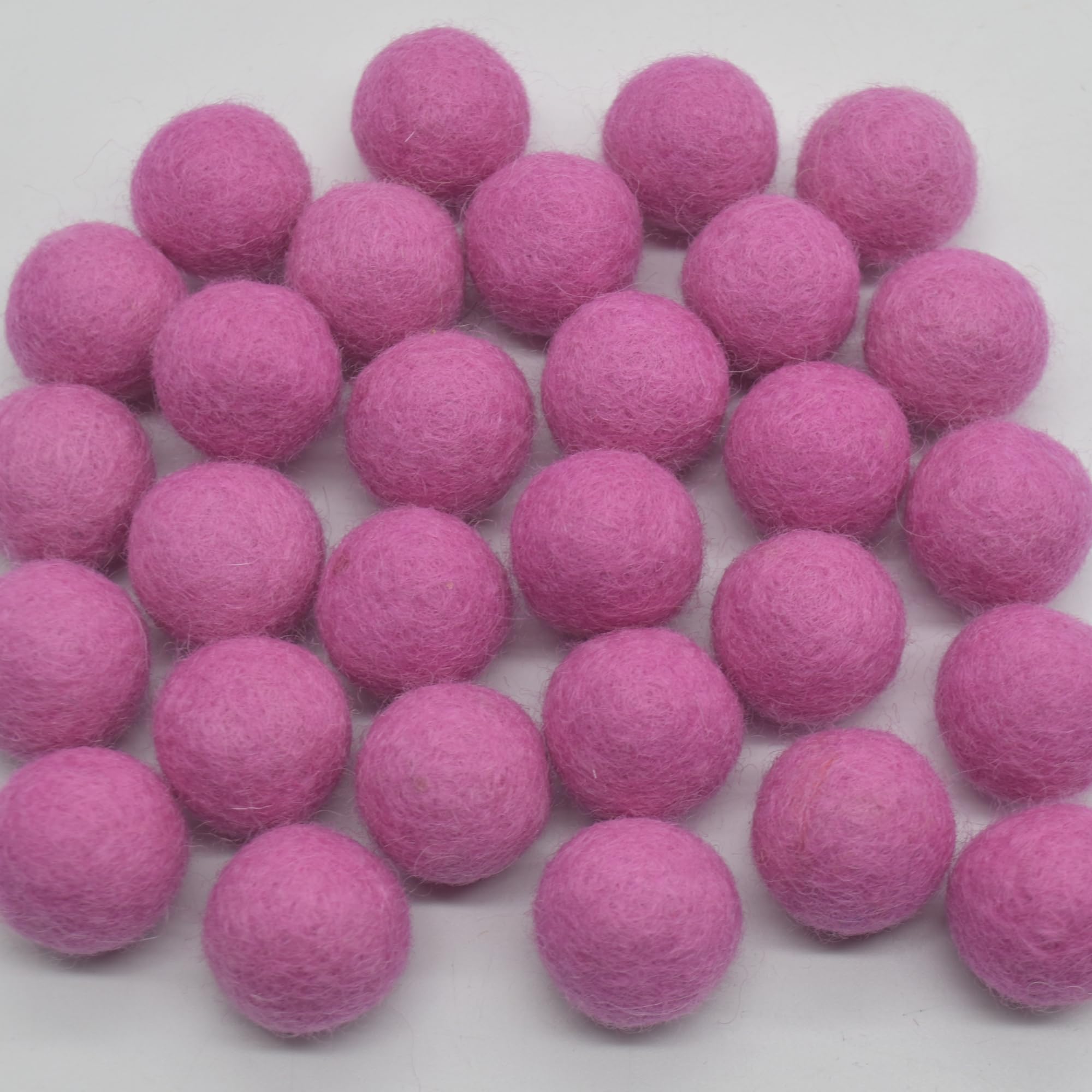100% Wool Felt Balls 2cm - 100 Count - Tulip Pink
