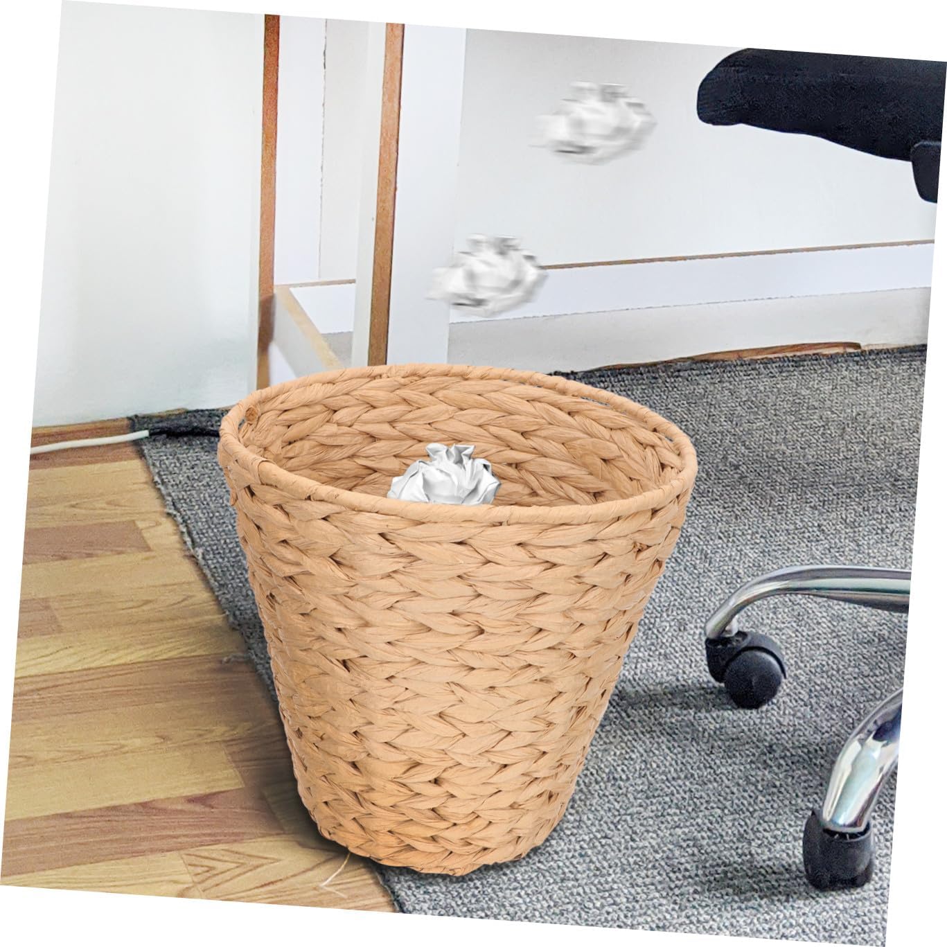 ARTIBETTER 0.78kg Woven Trash Can Rustic Rattan Storage Basket for Home Organization Lightweight and Sturdy Design for Bathroom Bedroom Kitchen and Office Use