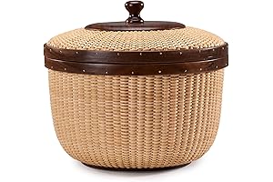 Beautiful Lidded Rattan Handicraft Storage Bin for Diverse Home and Craft Uses