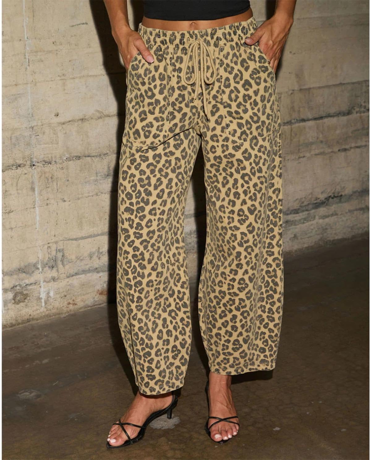 watersouprty Barrel Jeans for Women Trendy High Waisted Drawstring Wide Leg Cropped Leopard Cheetah Print Denim Pants