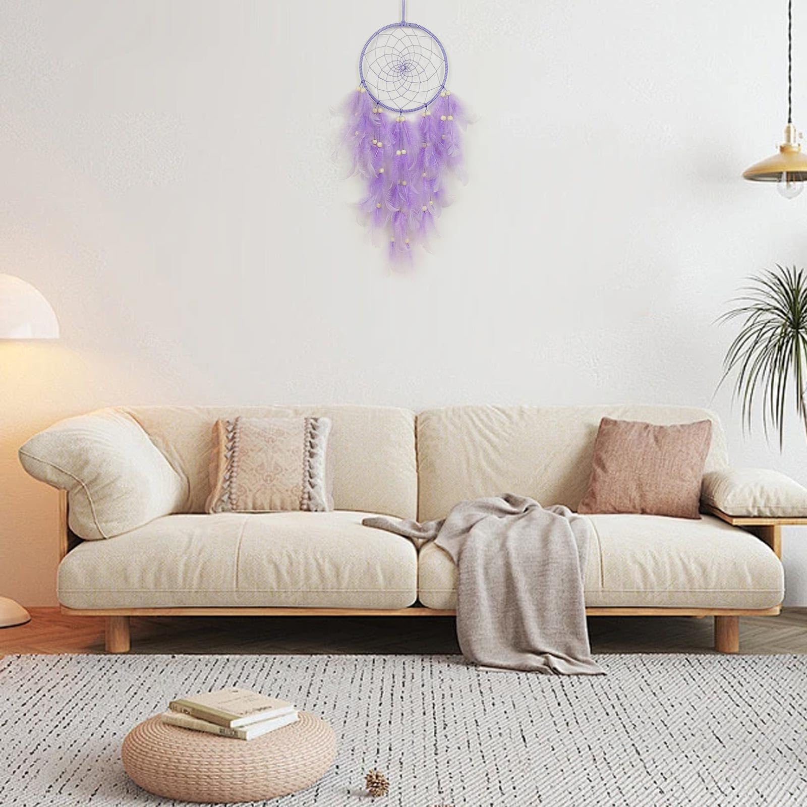 Attrape-rêves en macramé violet avec plumes fait main
