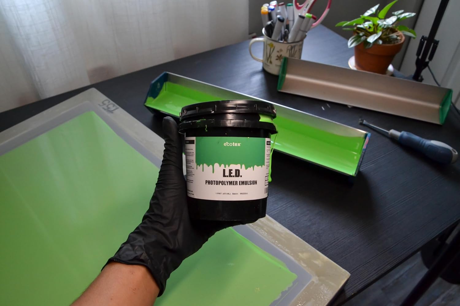 Ecotex® L E D Green Screen Printing Emulsion (Pint - 16oz.) Pre - Sensitized Photo Emulsion for Silk Screens, Textiles, and Fabric - for Screen Printing Plastisol Ink, Screen Printing Supplies