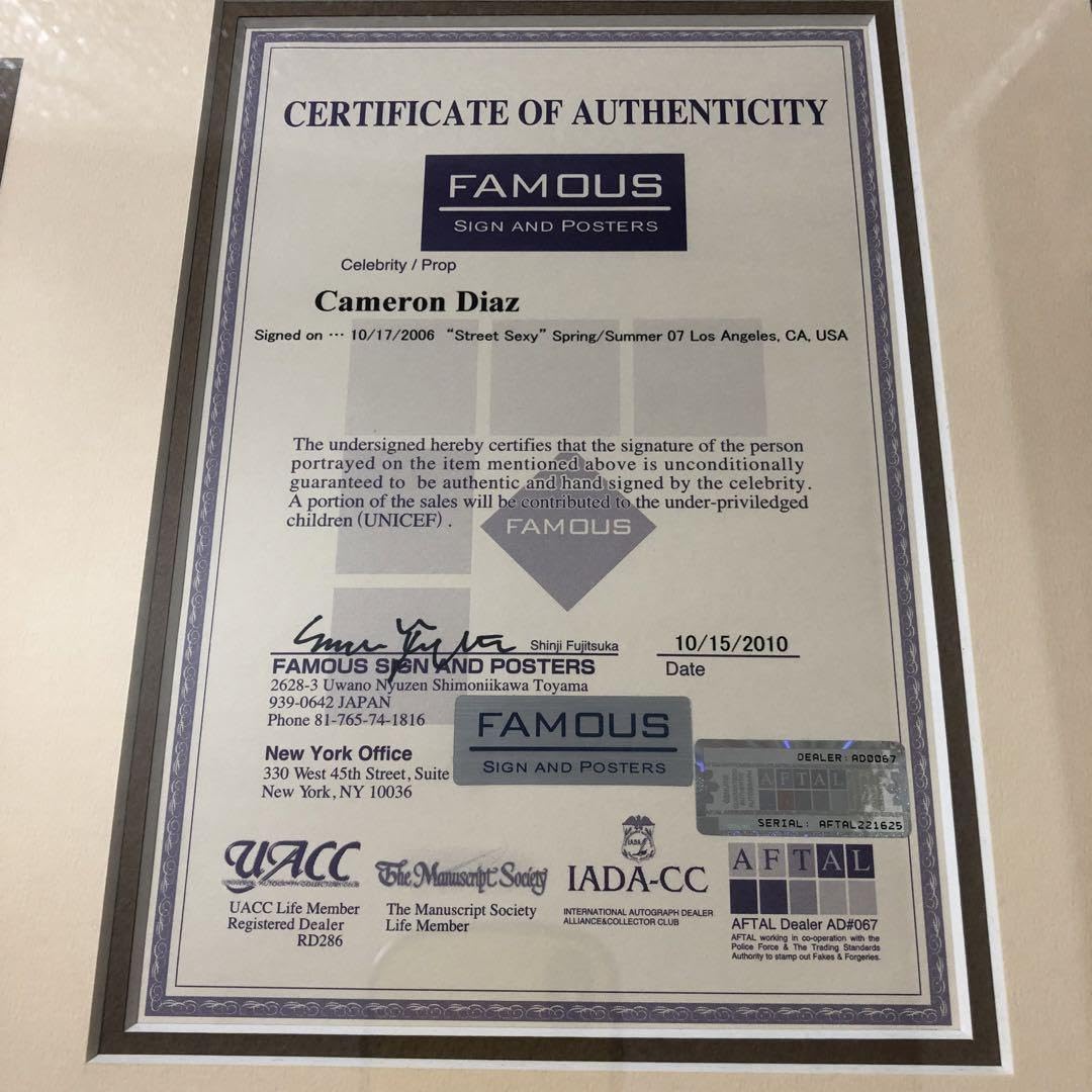 キャメロンディアス 直筆サイン 保証書付 映画 写真 額縁付