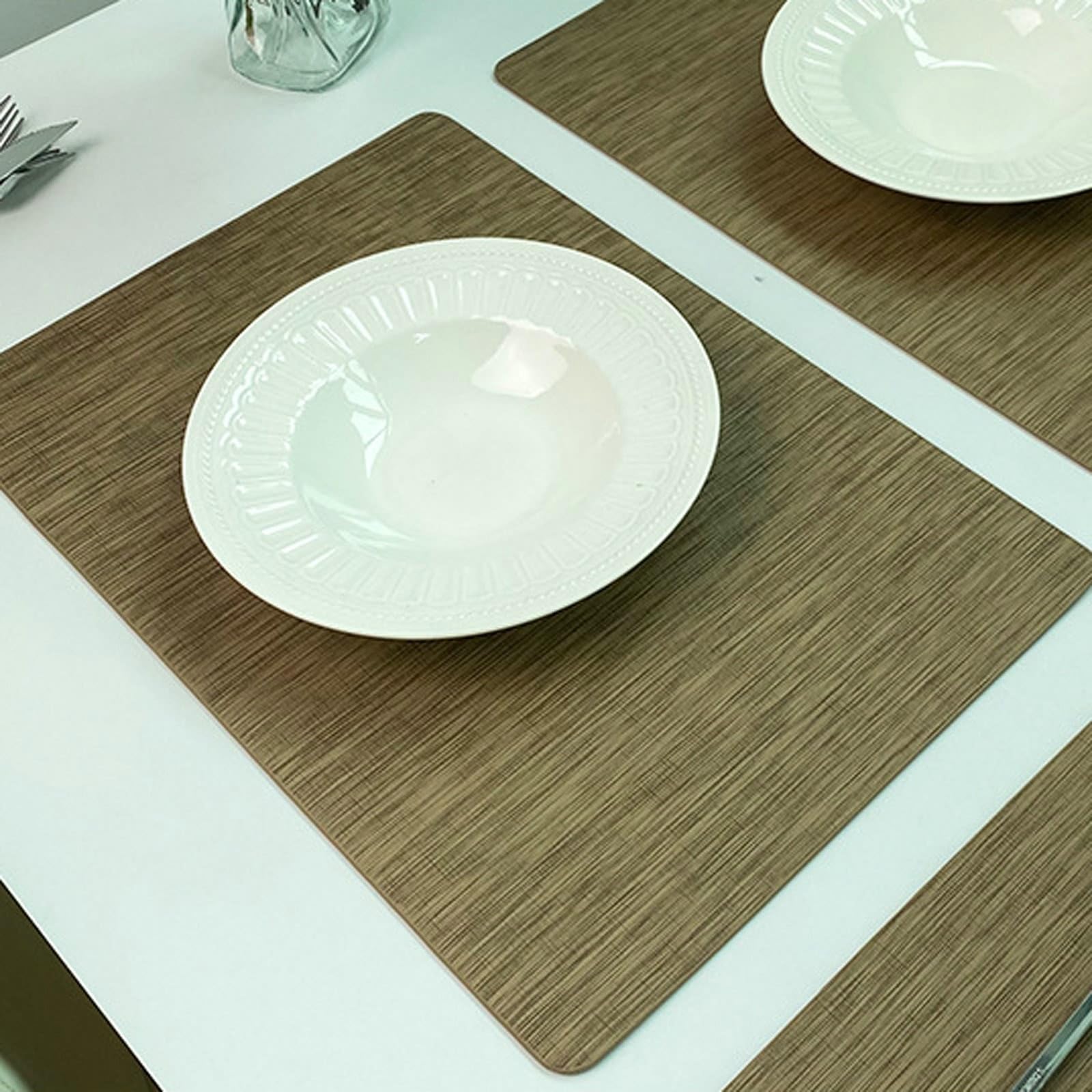 AMDXD Lot de 8 sets de table à motif, 30 x 45 cm, en cuir synthétique uni, lavables, carrés, pour table, bar, cuisine, garçon, marron
