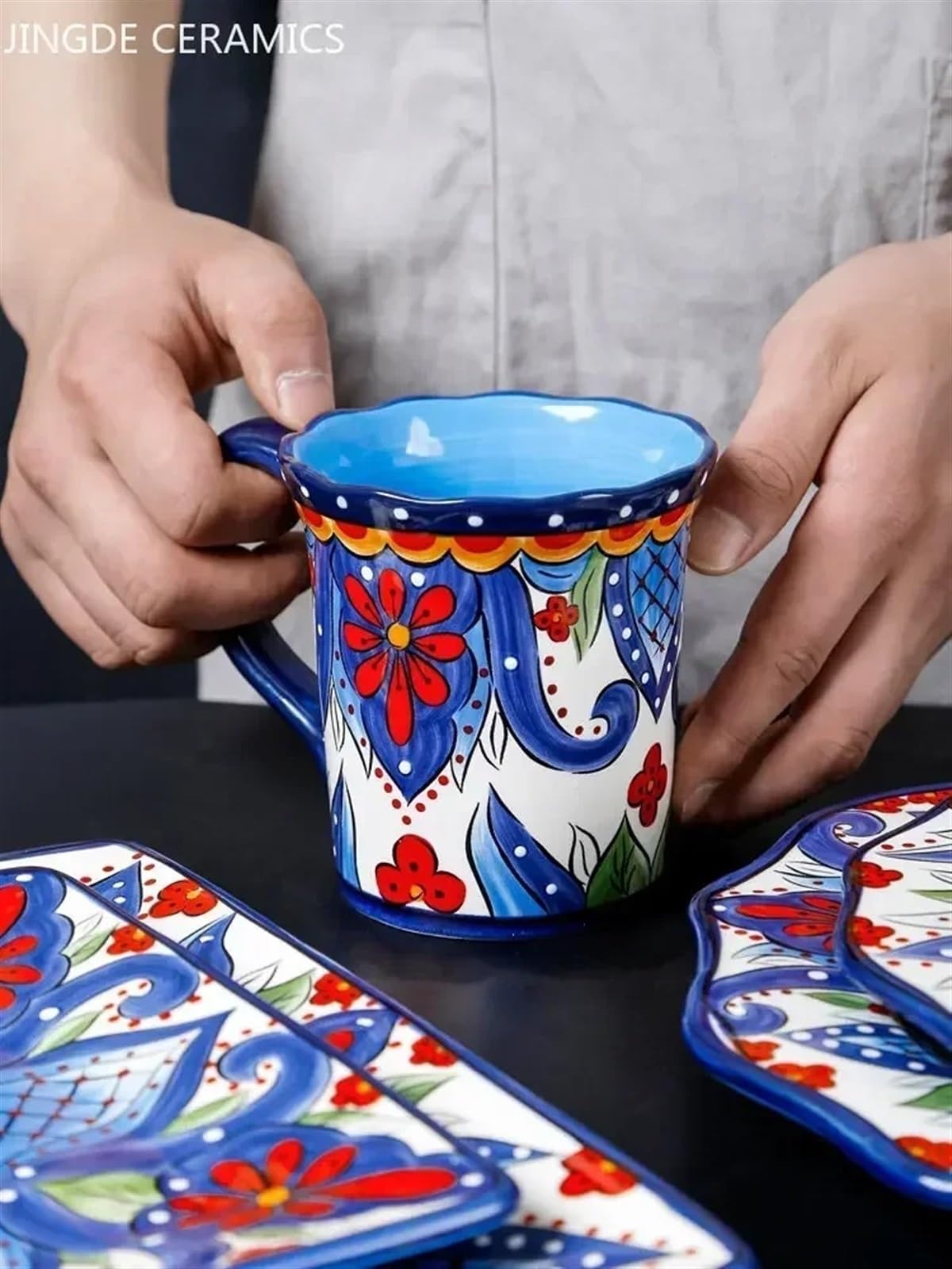 Vaisselle en céramique peinte à la main - Assiette plate en porcelaine colorée sous vernis (Style q)