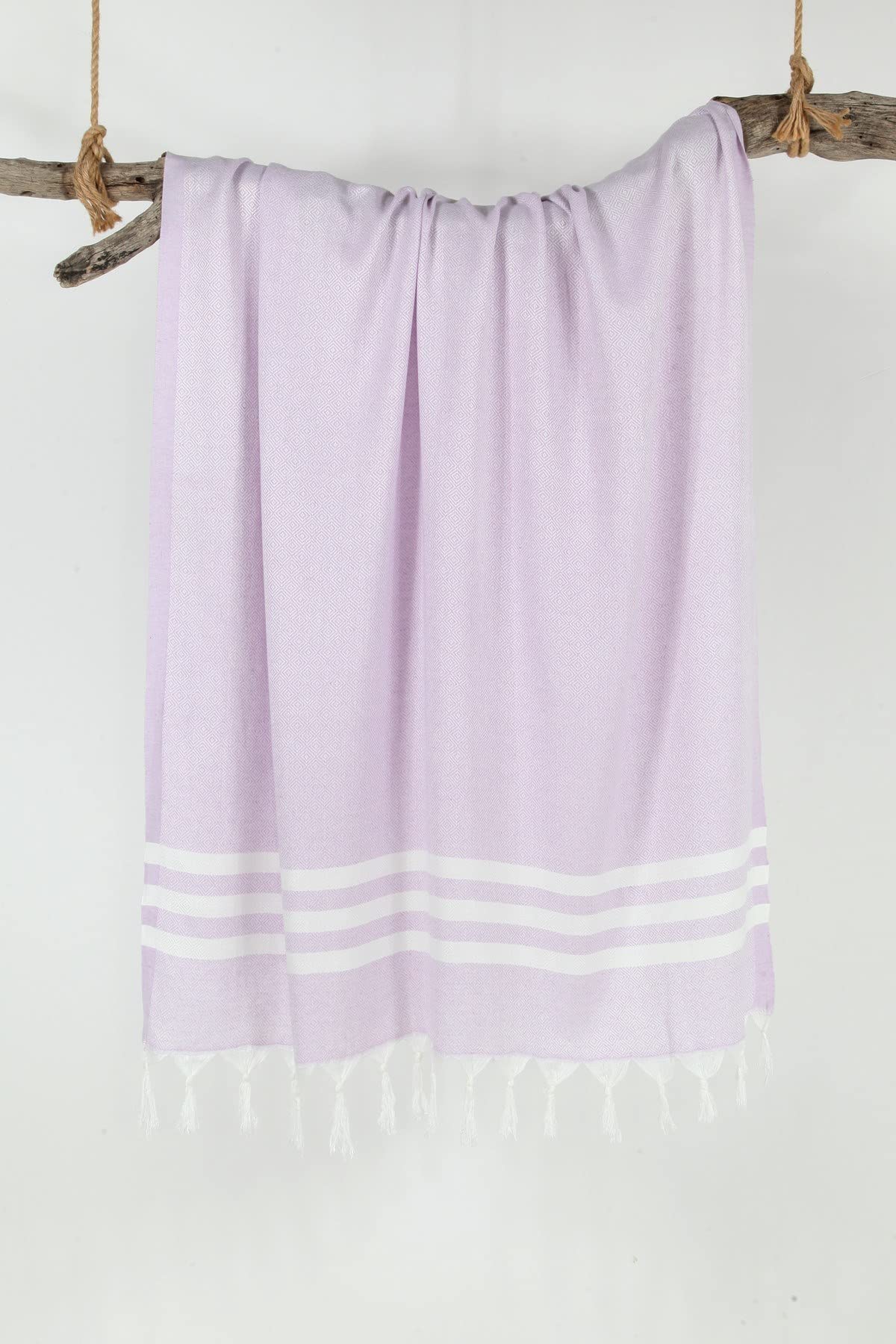 DUHALINE Turkish Beach Towel, Hand Loomed Bath Towel Turkish Peshtemal Super Absorbent Drying Quickly %100 Cotton Bath and Beach Towel Comfortable for Shower, Spa, Pool, Gym and Yoga (Lilac)