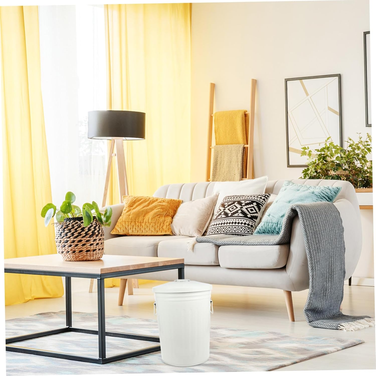 TOYMYTOY 米色形蓋付き属ゴミ箱 屋内外兼用コンパクト 廊下 浴室 キッチン対応 使いやすい大口径開口部で正確投棄可能 家 オ