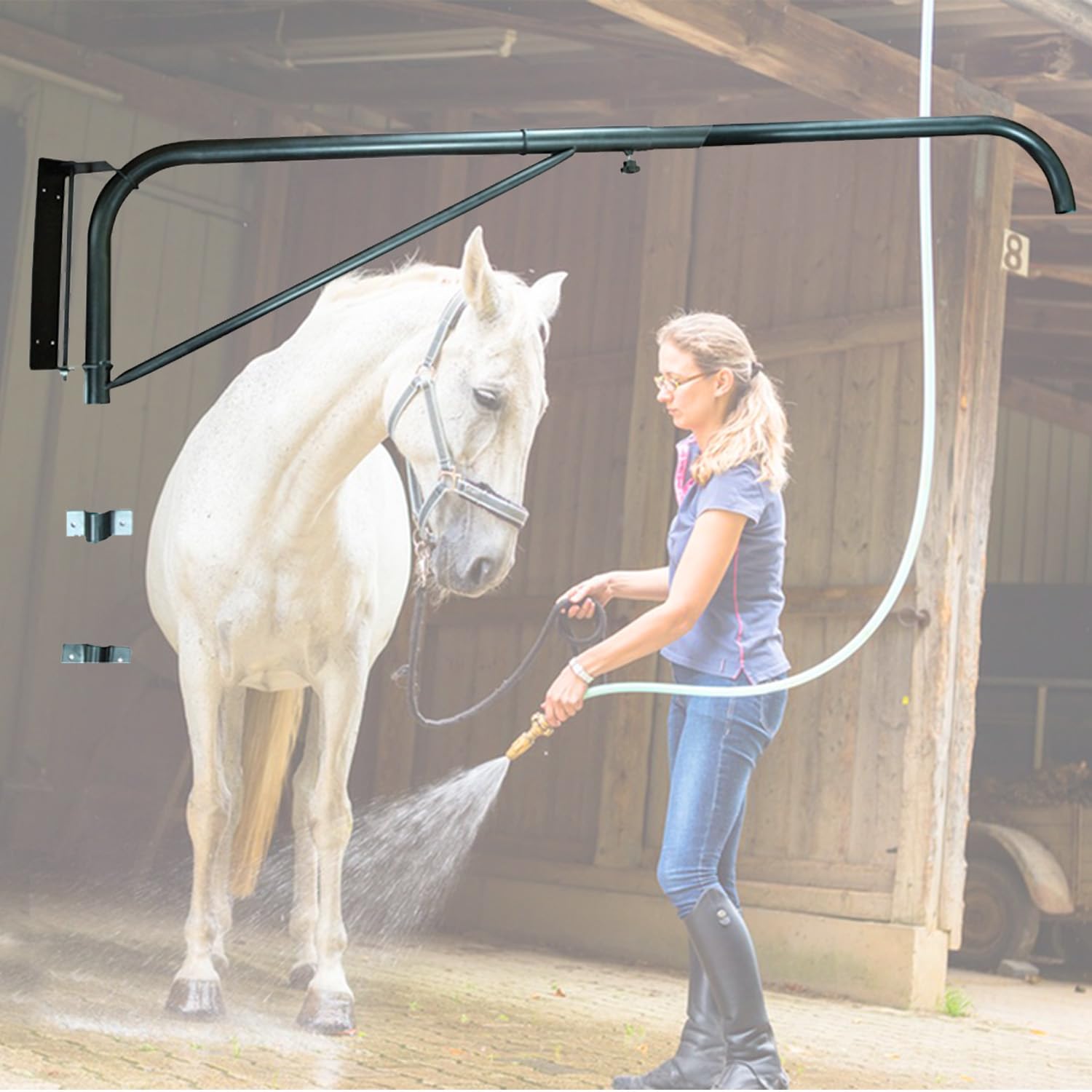 Swinging arm Horse Wash Attachment Wallmounted Spray