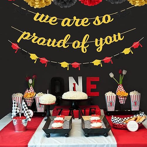 Miniatura 2 de Cartel de graduación para decoración de fiesta rojo y negro y dorado, 8 piezas, kits de serpentinas de guirnalda de gorra, pompones de papel de