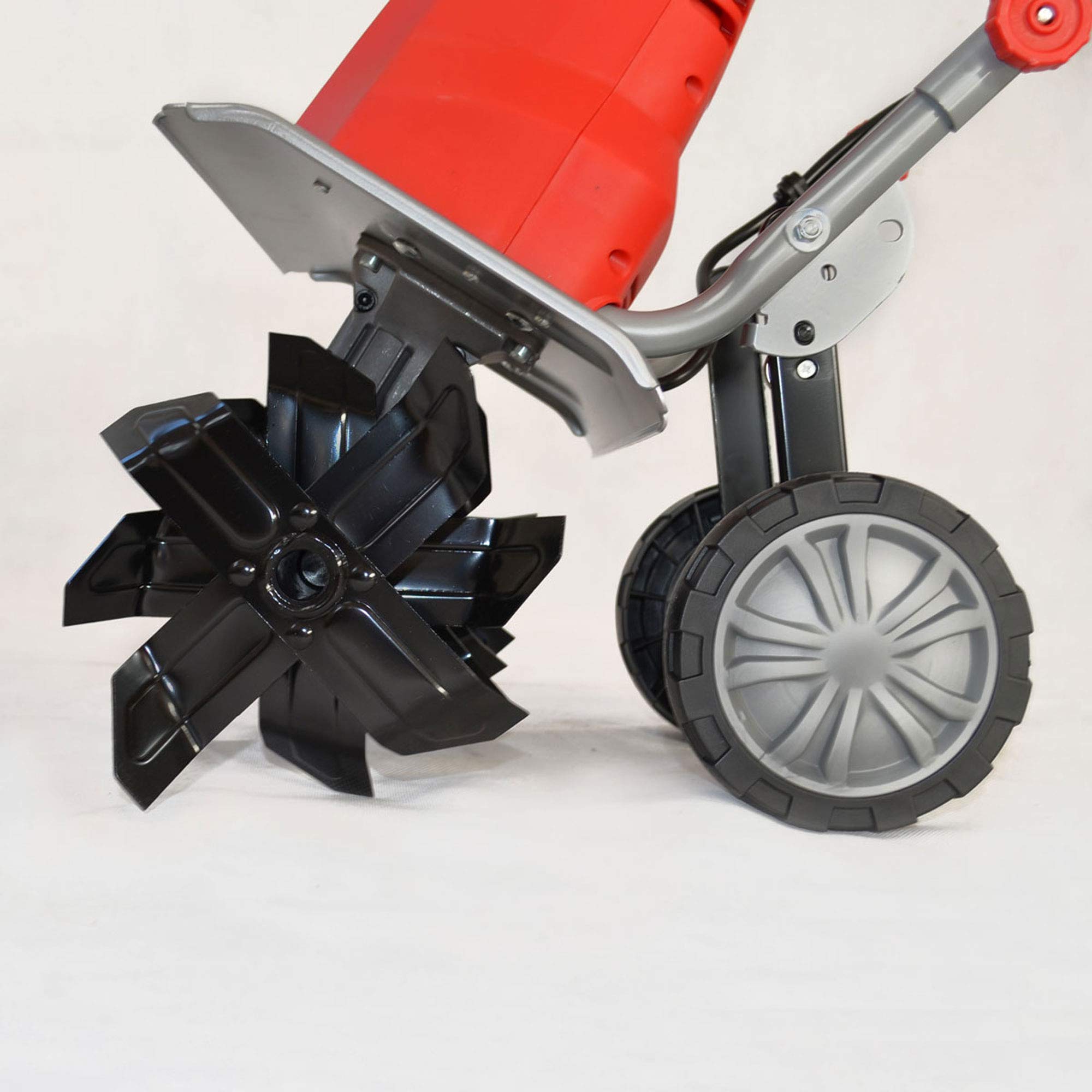 HECHT Elektro Bodenhacke für effektive Bodenbearbeitung – 1500 Watt – 24 Messer – elektrische Gartenfräse – Gartenhacke – Kultivator – zum umgraben und lockern vom Boden für perfekte Pflanzen (Rot)