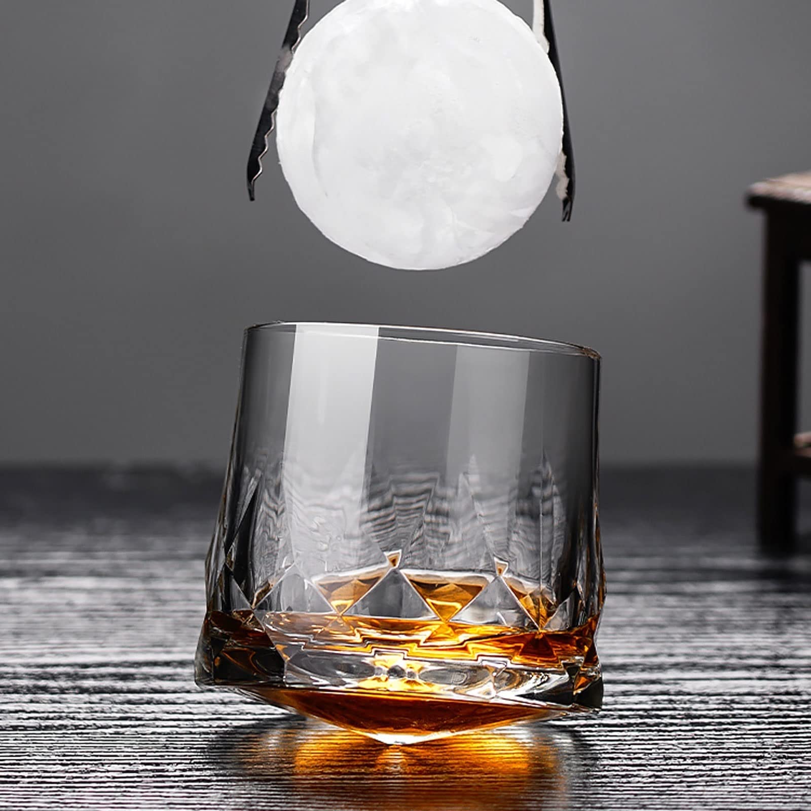 Szklanka do piwa， 6 9oz Obrotowe Wino Whiskey Piwo Napój Szklanki Przezroczyste Szklanki Zestaw Szklanek