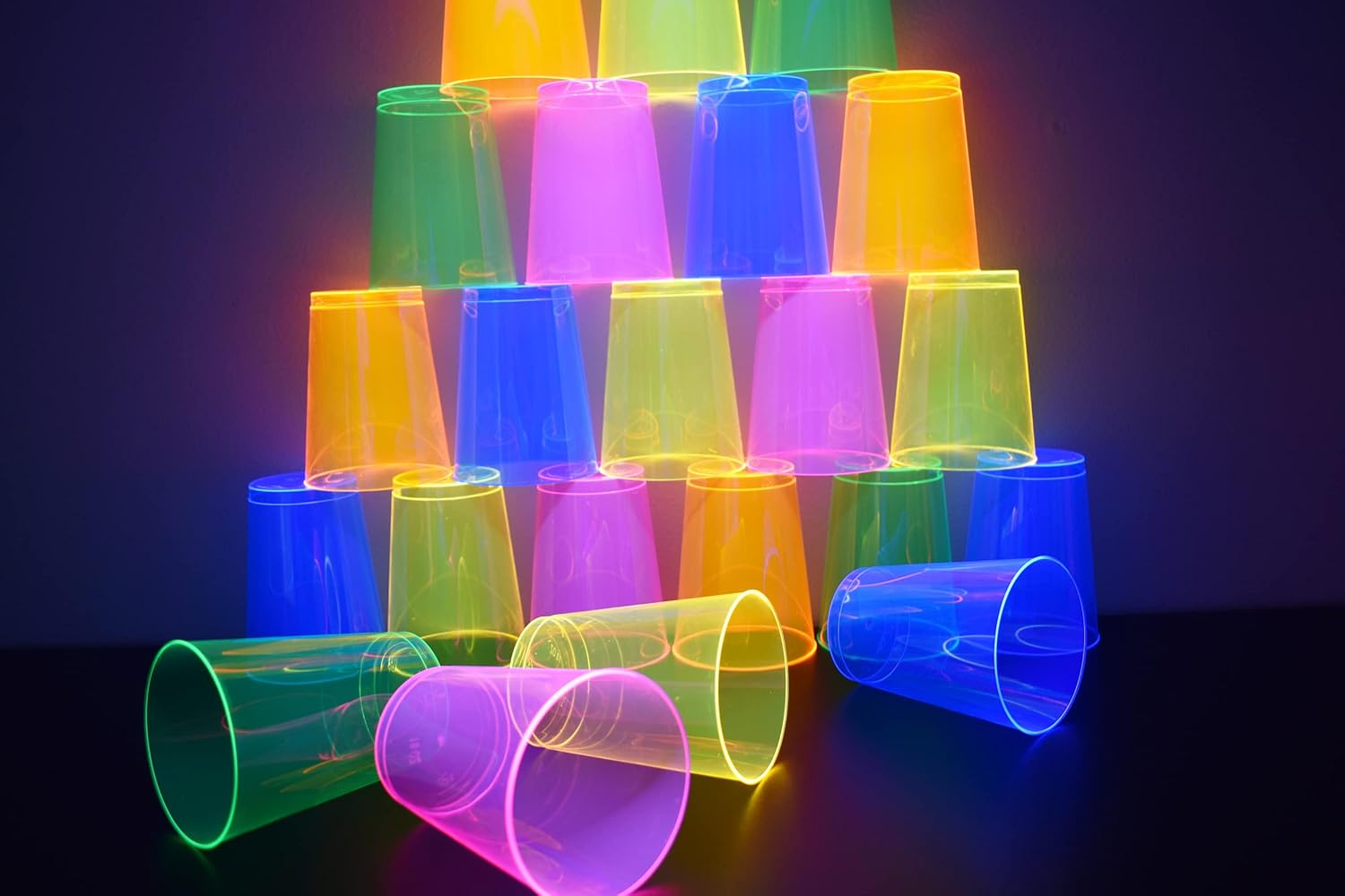 DIRECTGLOW LLC 100ct Blacklight Reactive 10oz Party Cups + 5 Blacklight Balloons (Neon Assorted)