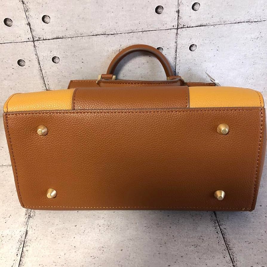 極希少　早い者勝ち　スザンヌ　しまむら　バッグ　かぶせ　バイカラー　中茶 極希少 早い者勝ち スザンヌ しまむら バッグ かぶせ バイカラー