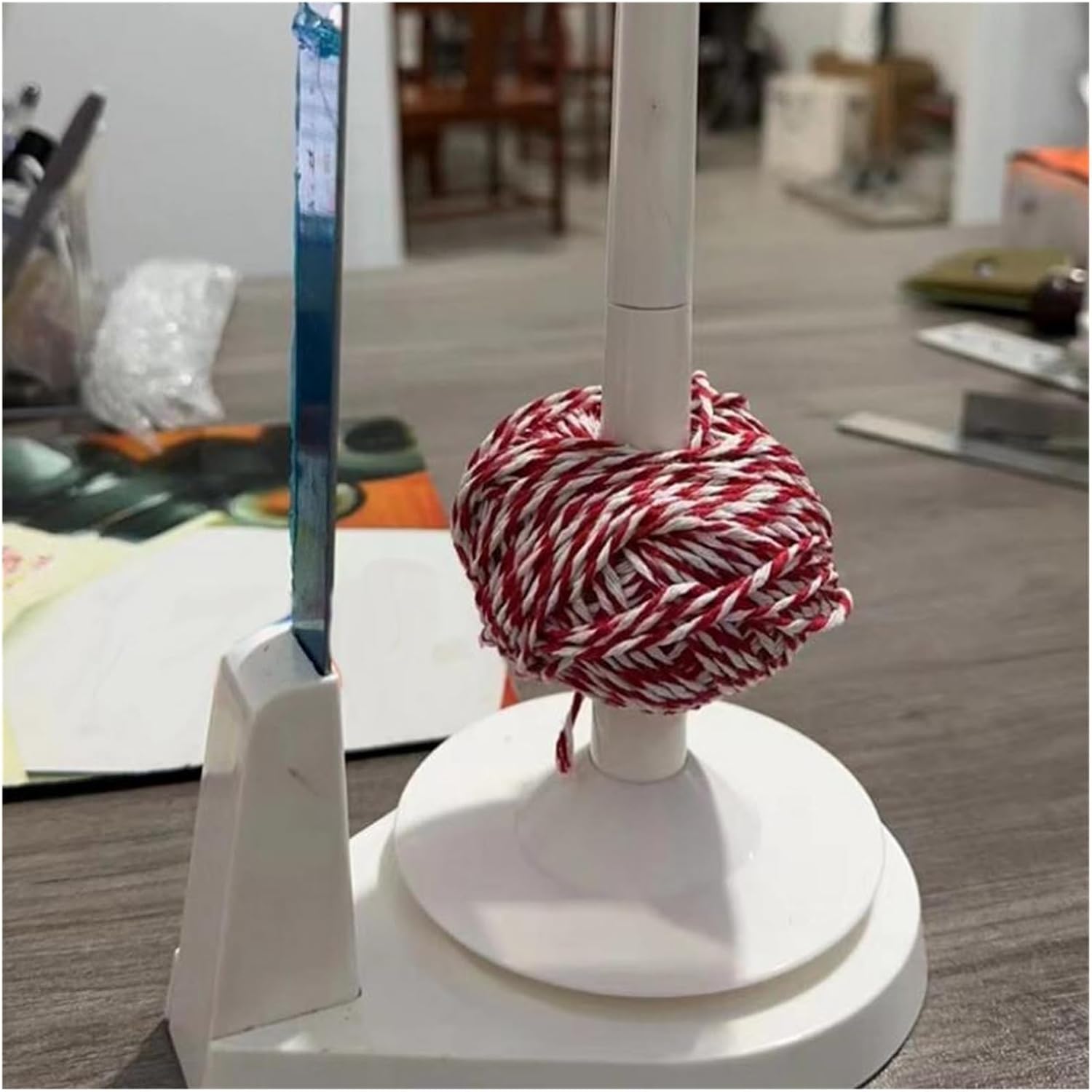 Winding Machine, 360 Degree Rotation Spinner Yarn Holder Spinning Knitting Tools Crochet Holder Rotating Magnetic