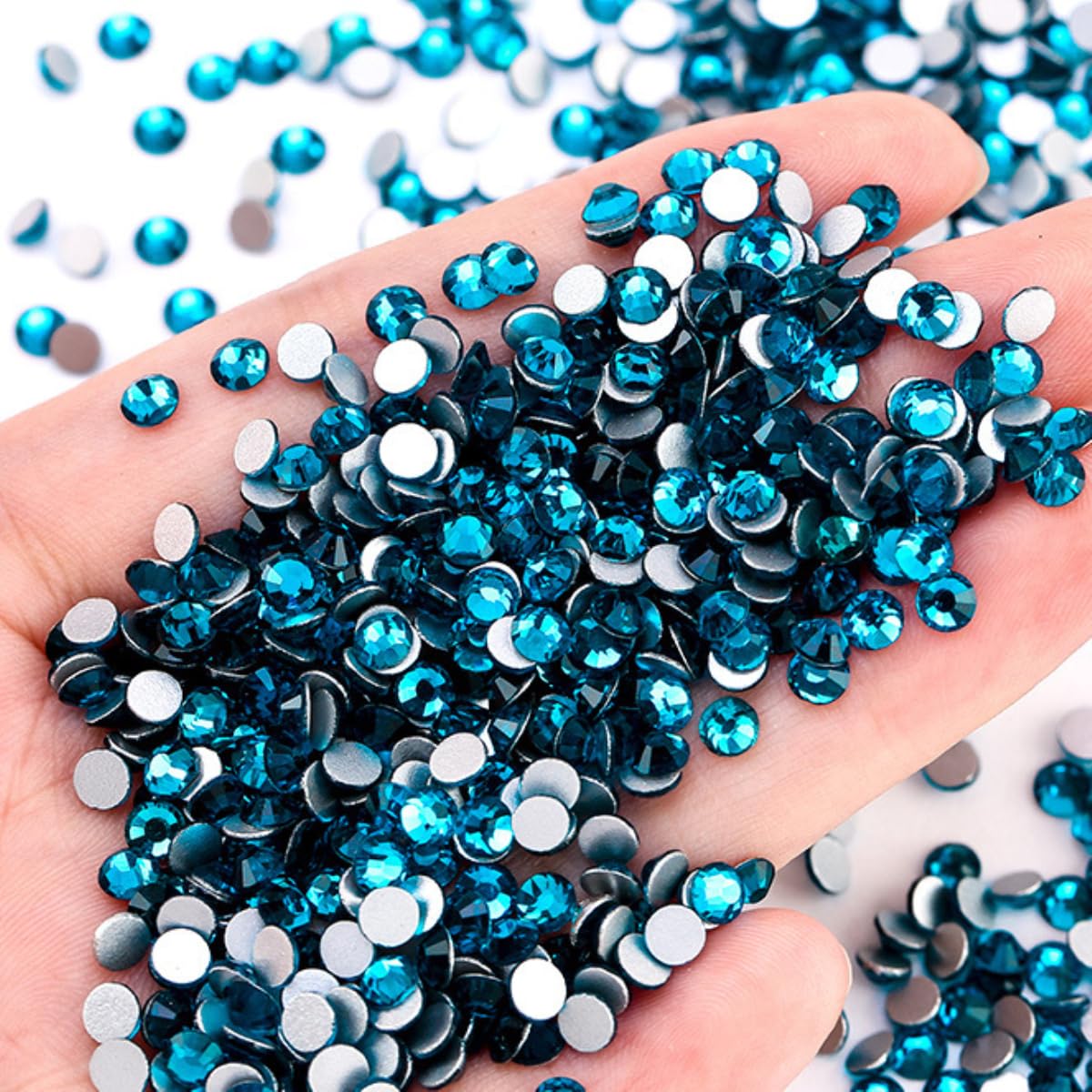 105 Glitzersteine Zum Aufkleben - Bunt, In Verschiedenen Größen Für Bastelprojekte