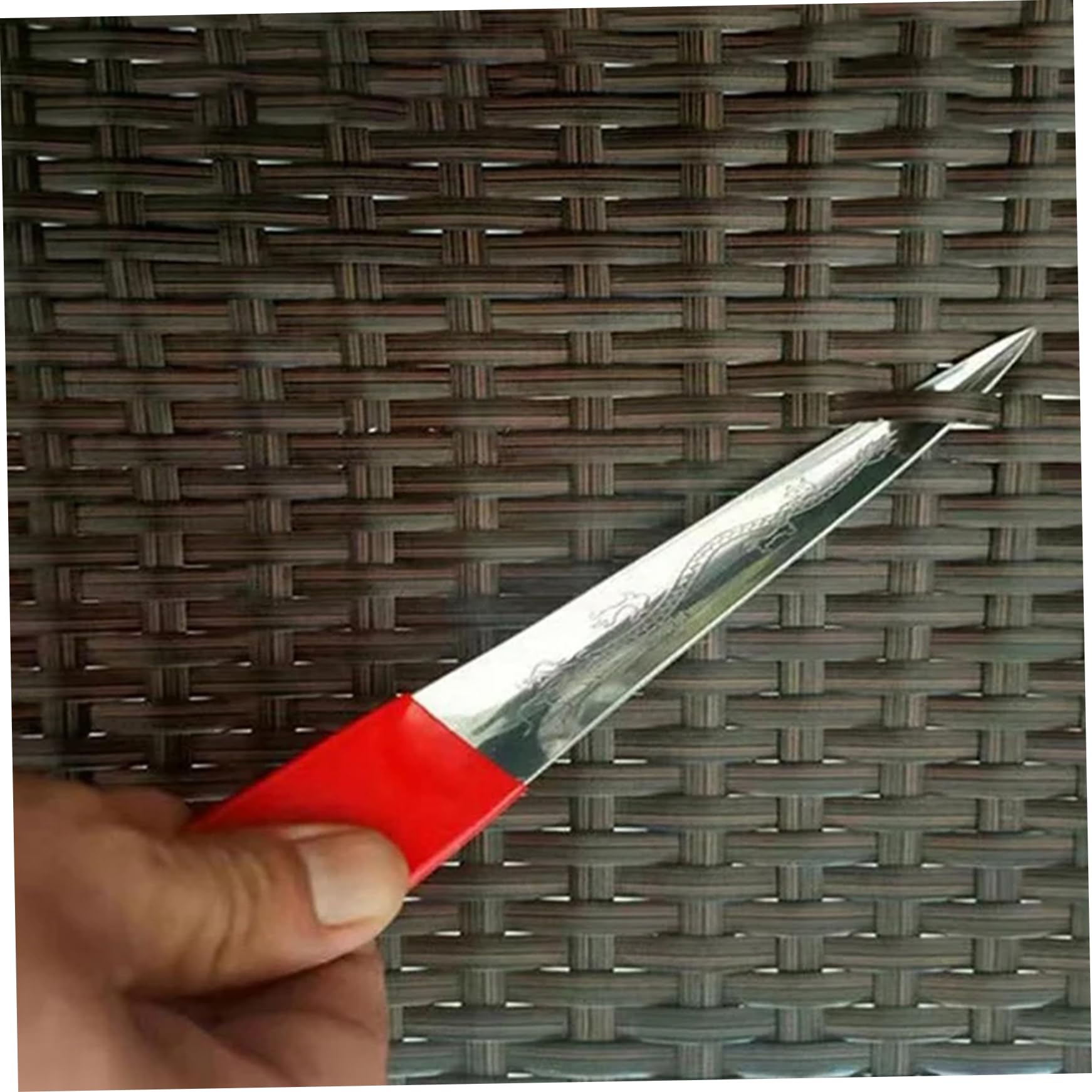 Kit di riparazione in vimini 2 pezzi Kit per tessitura di cestini in acciaio inossidabile include uno strumento per fare leva e una piccola forbice per la riparazione di vimini con impugnatura comoda