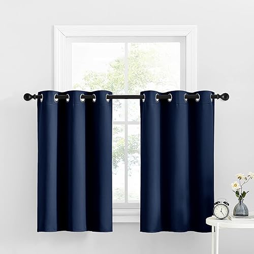 Miniatura 231 de NICETOWN Cortinas Opacas para Ventana de Guardería - Tratamiento de Ventana con Parte Superior de Ojales, Paneles de Cortinas Opacas (Verde Biscotti