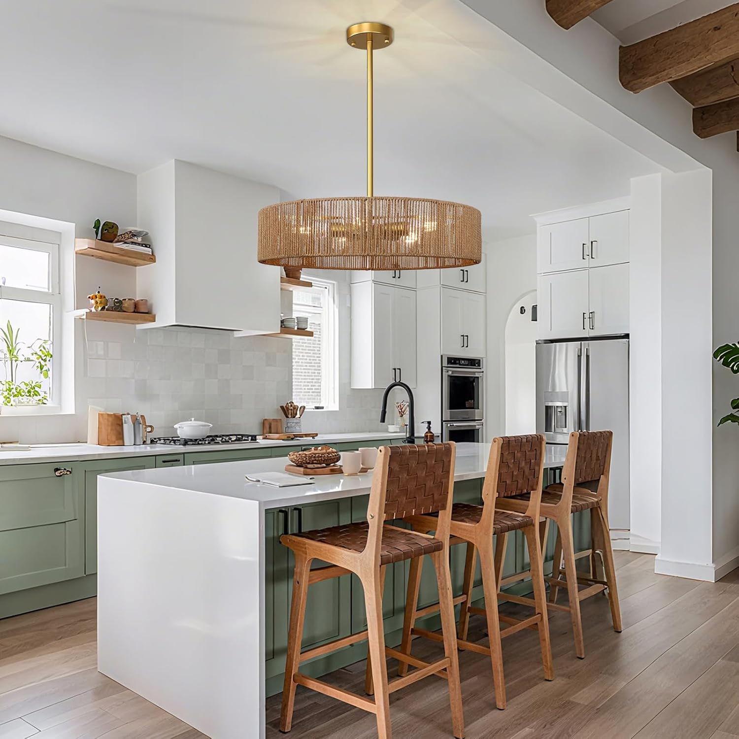 5-Light Boho Rattan Chandelier, Gold Hand-Woven Drum Farmhouse Chandelier Light Fixture, Large Adjustable Rustic Ceiling Light for Dining Room, Bedroom, Kitchen Island, Foyer, Hallway