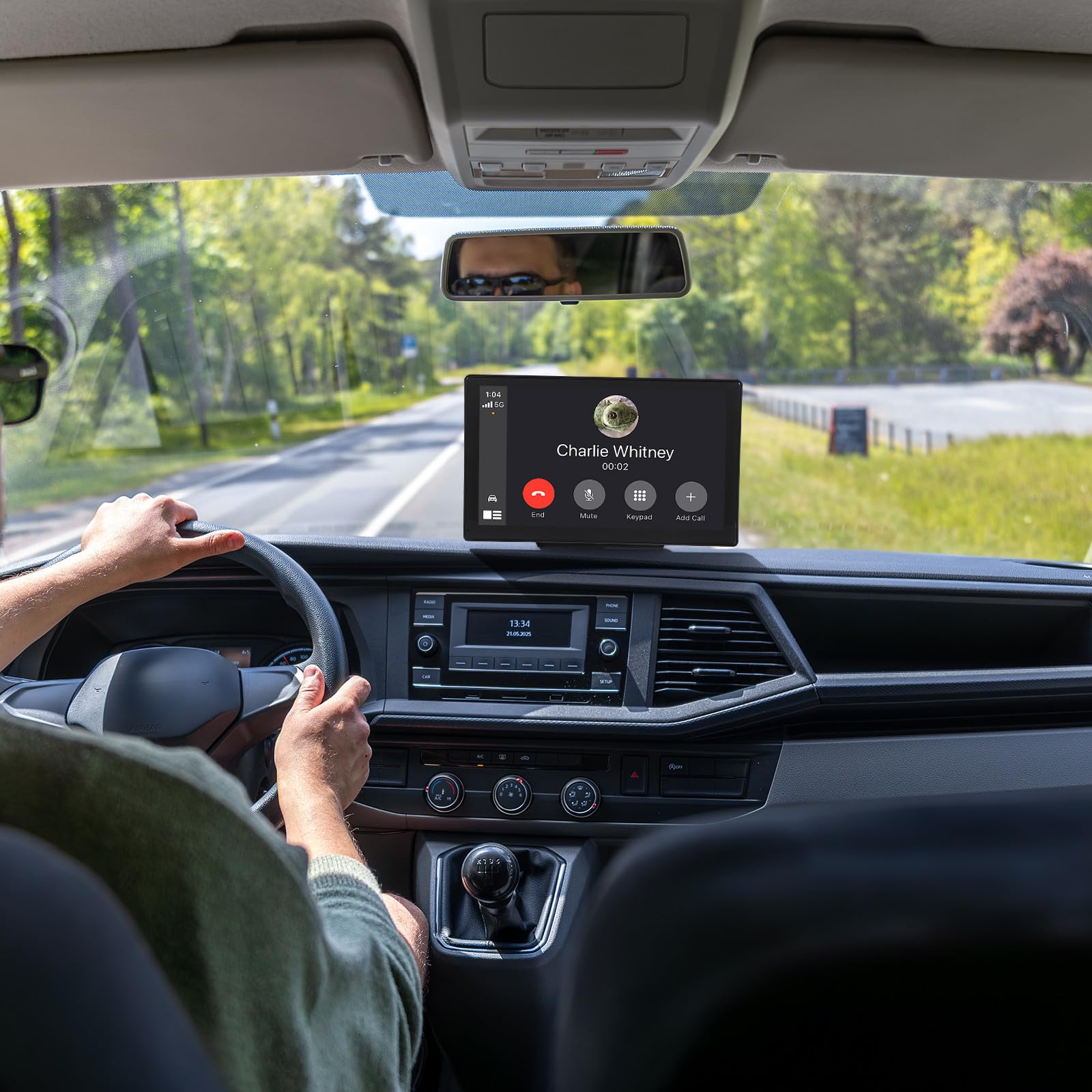 Autoradio à Écran Tactile 9 Pouces en Plastique Noir avec Lecteur Mp5