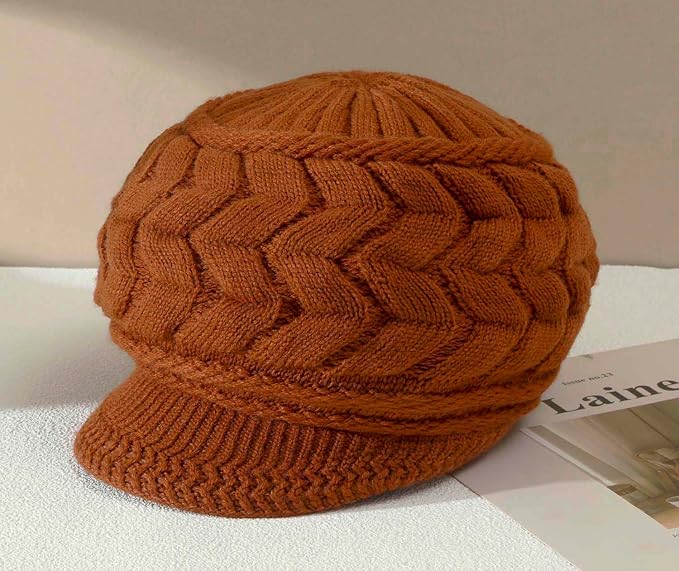 Gorro de invierno de punto con visera para mujer miniatura 2