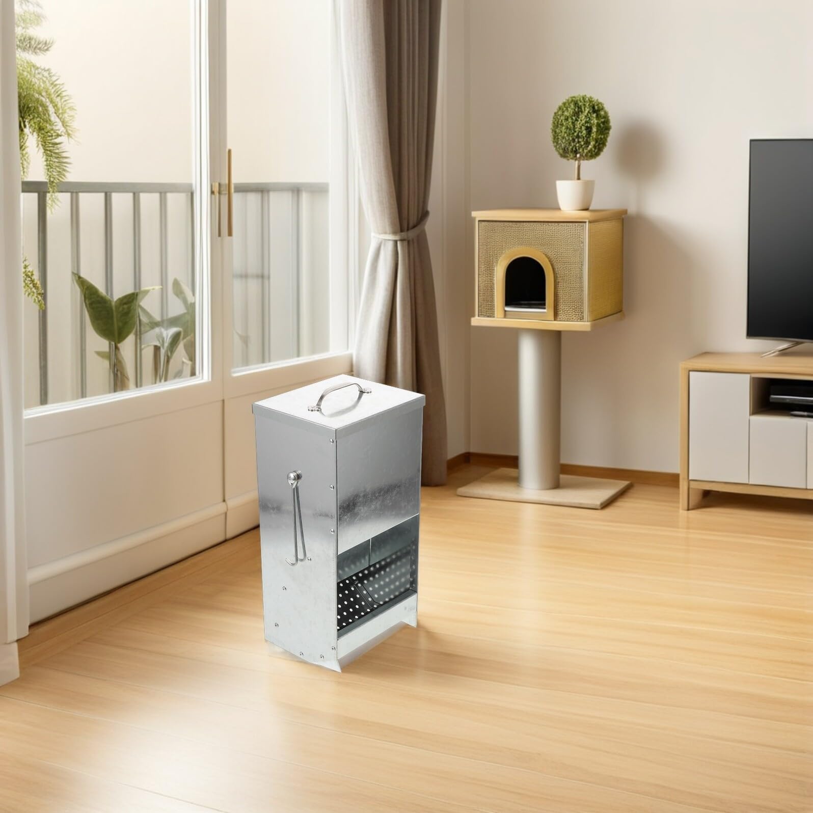 Gadpiparty Mangiatoia a Trogolo in Metallo Zincato con Coperchio Magnetico e Ganci Laterali per Conigli Furetti e Piccoli Animali – Supporto Sospeso per Fieno Accessorio Pollaio Versatile
