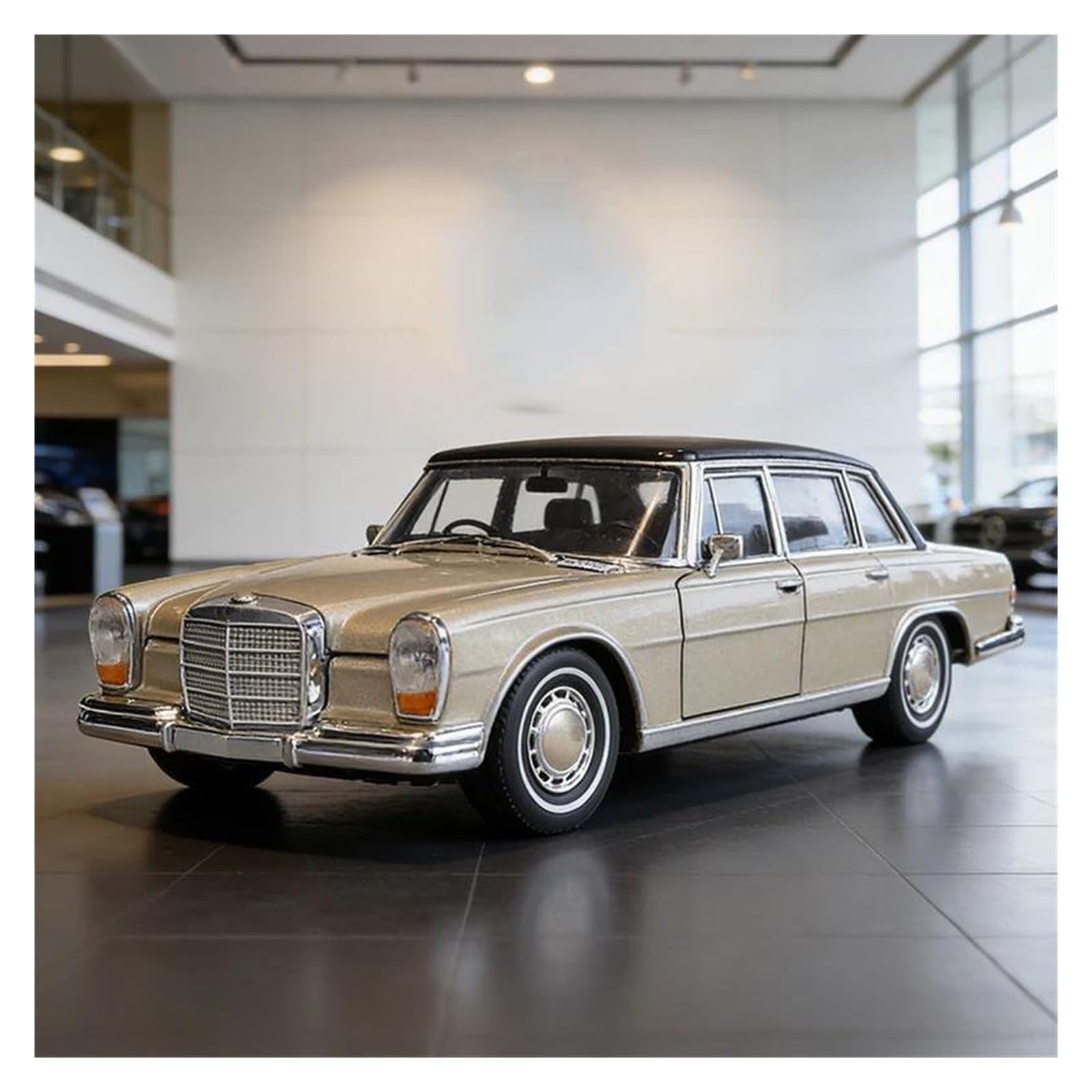 AUDSNI Die-Cast Diecast Car Model For Benz 600 Diecast Model Car