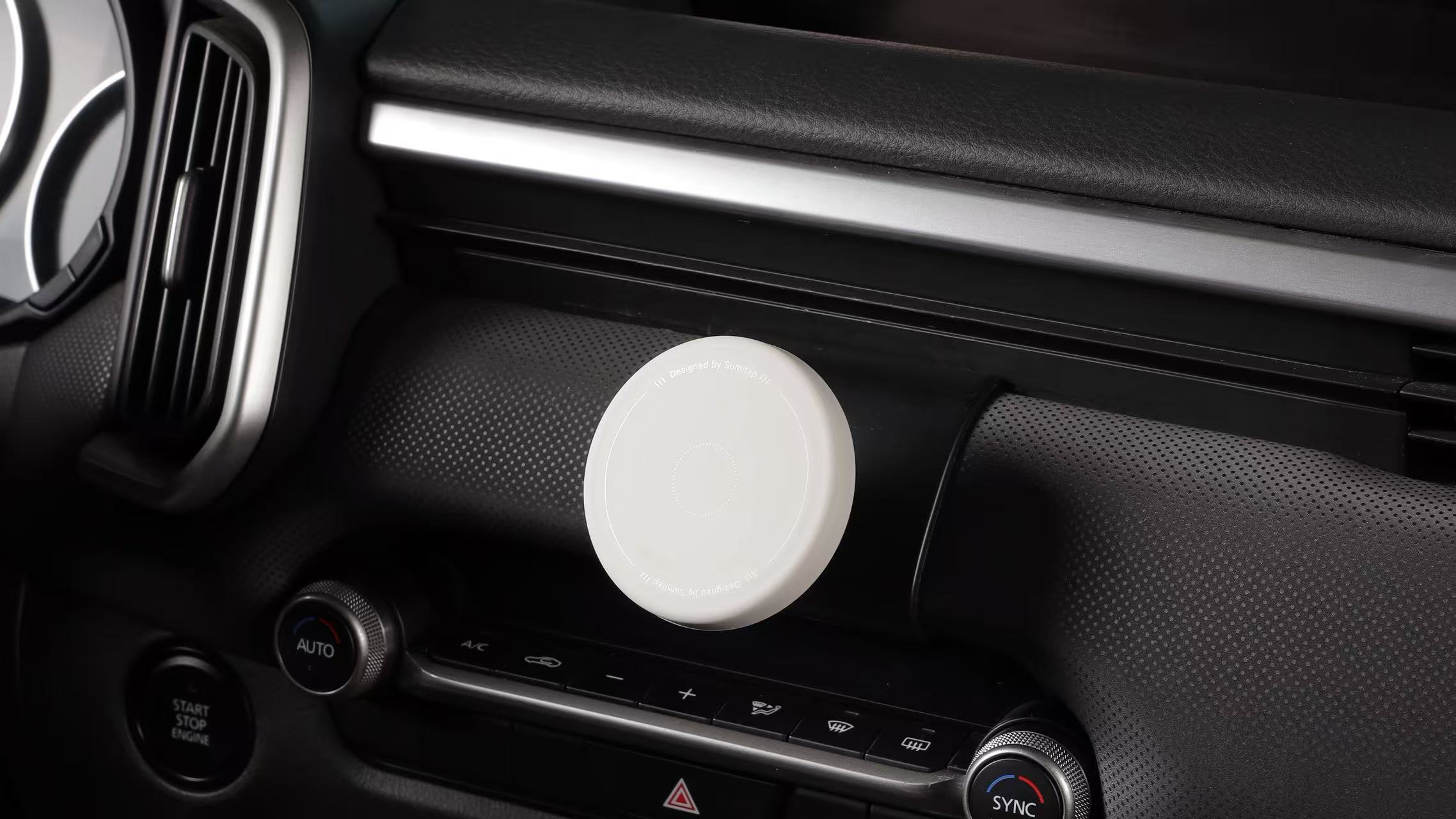 Amazon.com: WUJZ Magnetic Phone Holder for Mazda CX50, Snap‑On