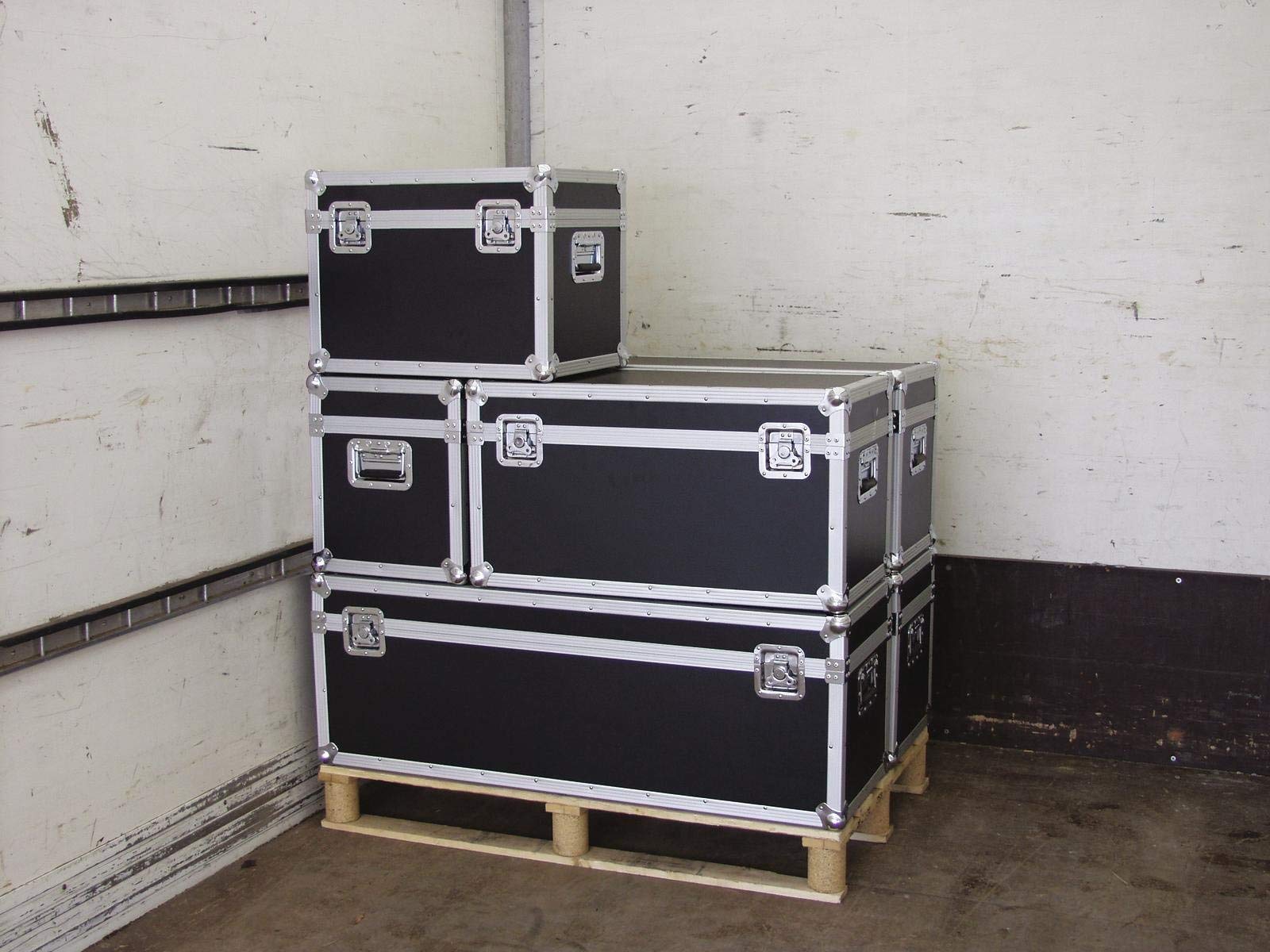 AAC Solid Pro U4040 · Case de Equipamiento